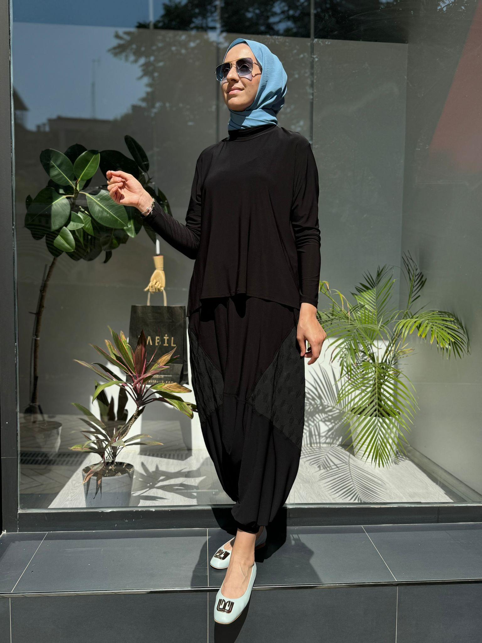 Nurcan Çetin Jarse Basic Takım Siyah 24415
