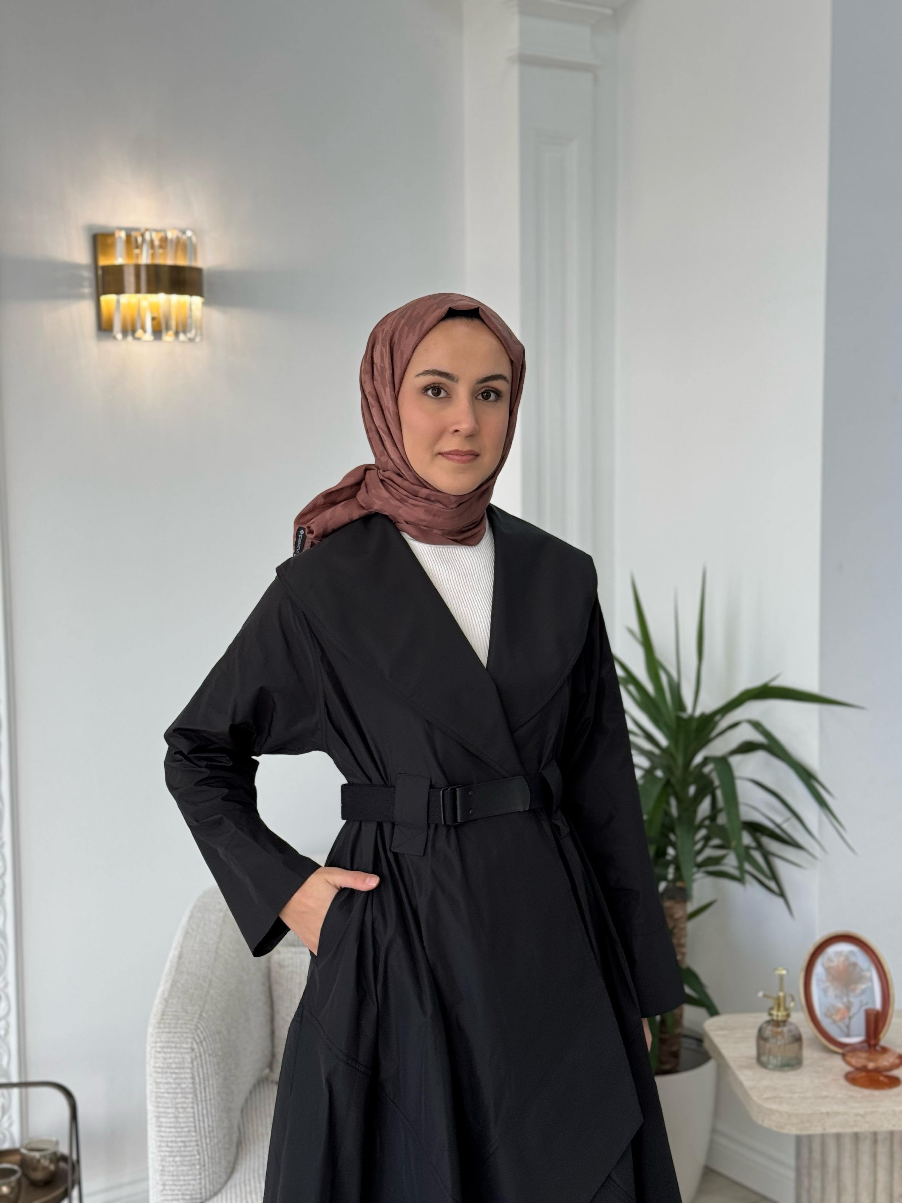 Nurcan Çetin Kemerli Kap Siyah 25707