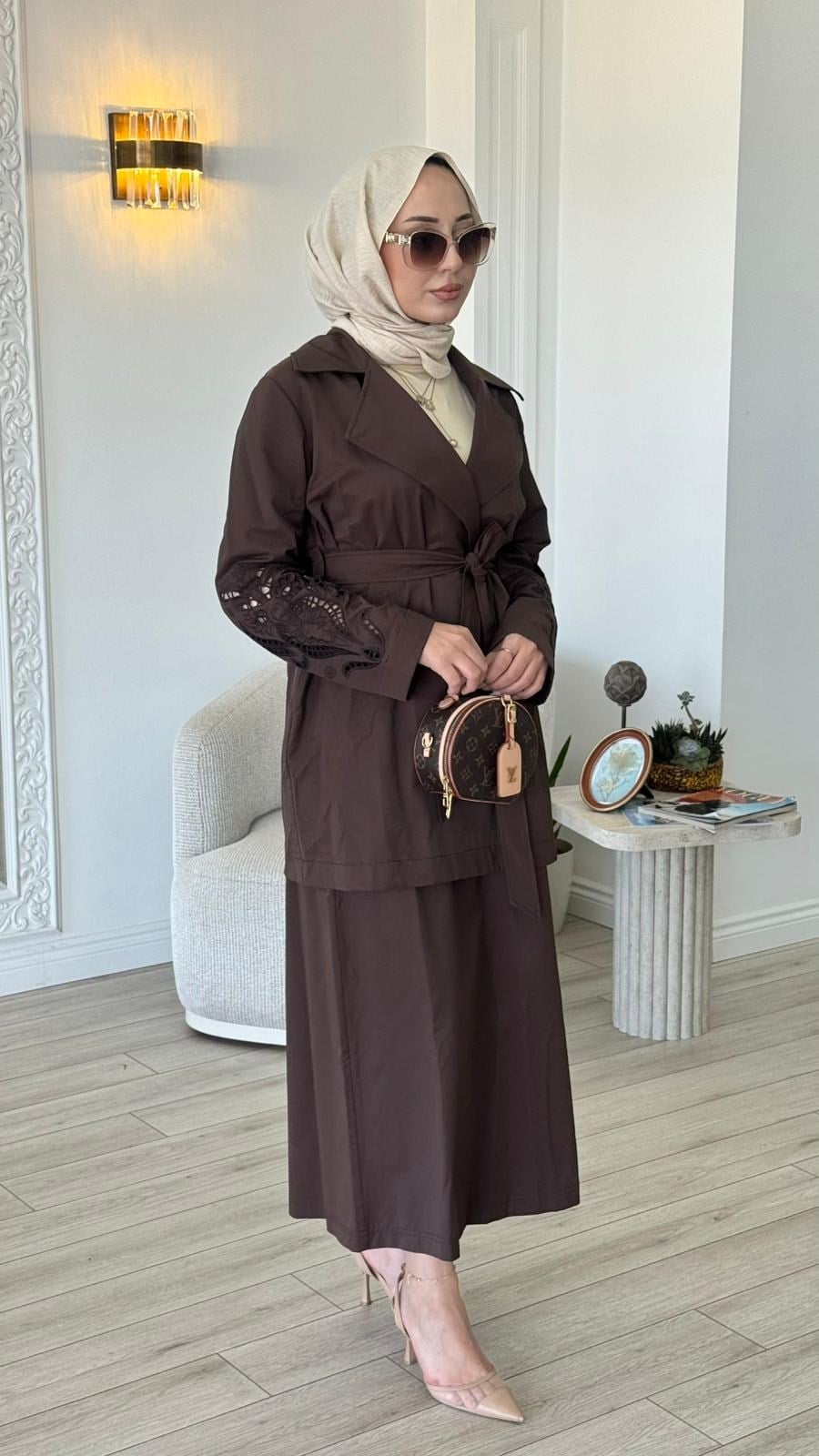 Nurcan Çetin Kısa Trençkot Etek Takım 26428