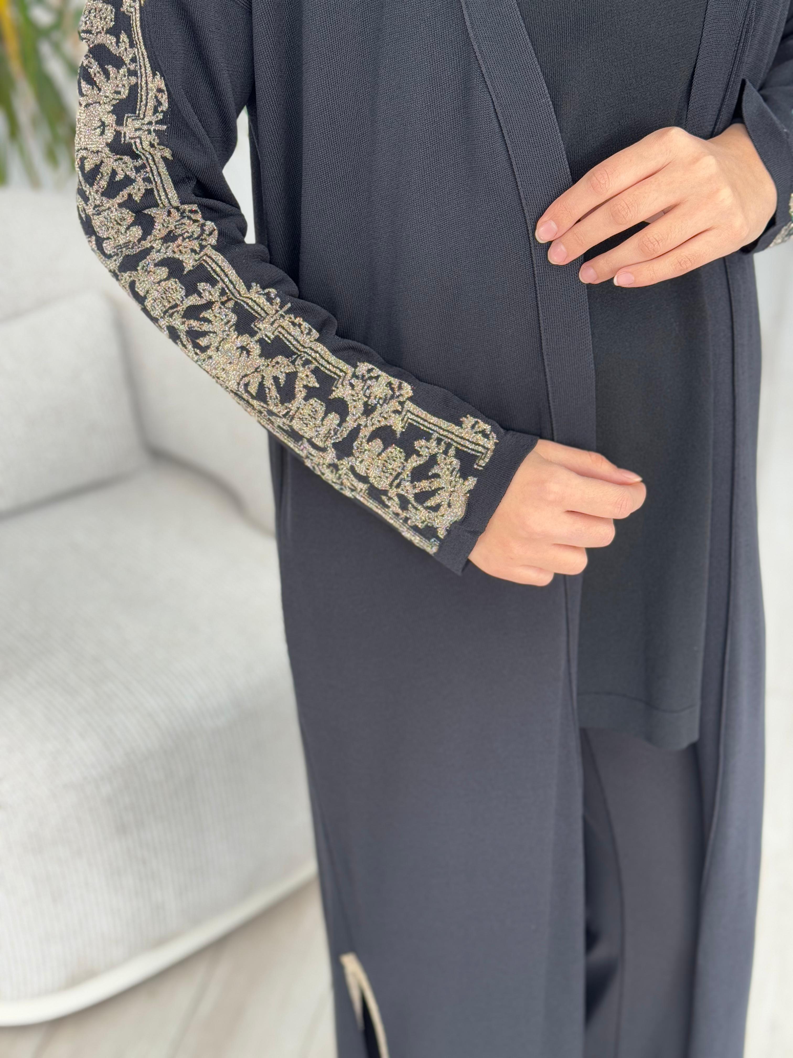 Nurcan Çetin Kolu Simli Jakarlı Triko Hırka nr101