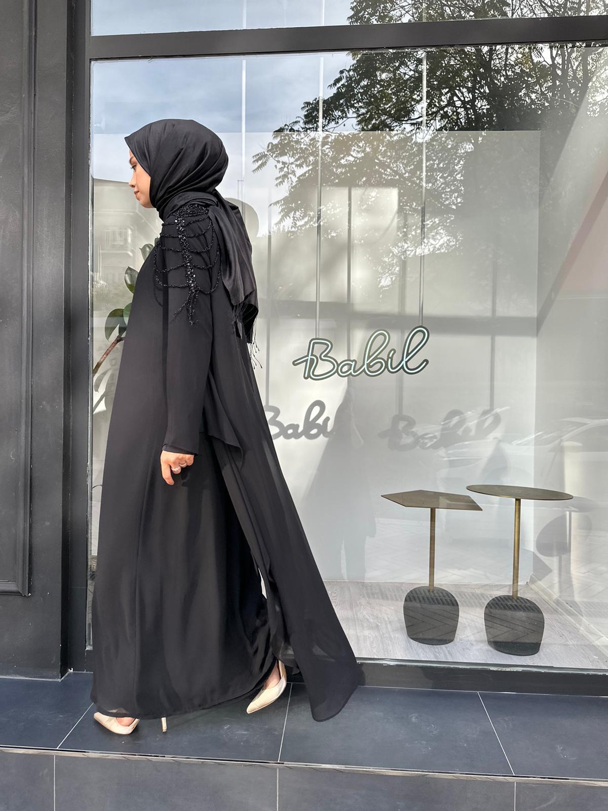 Nurcan Çetin Omuz Taşlı Abiye Ferace Siyah 7900