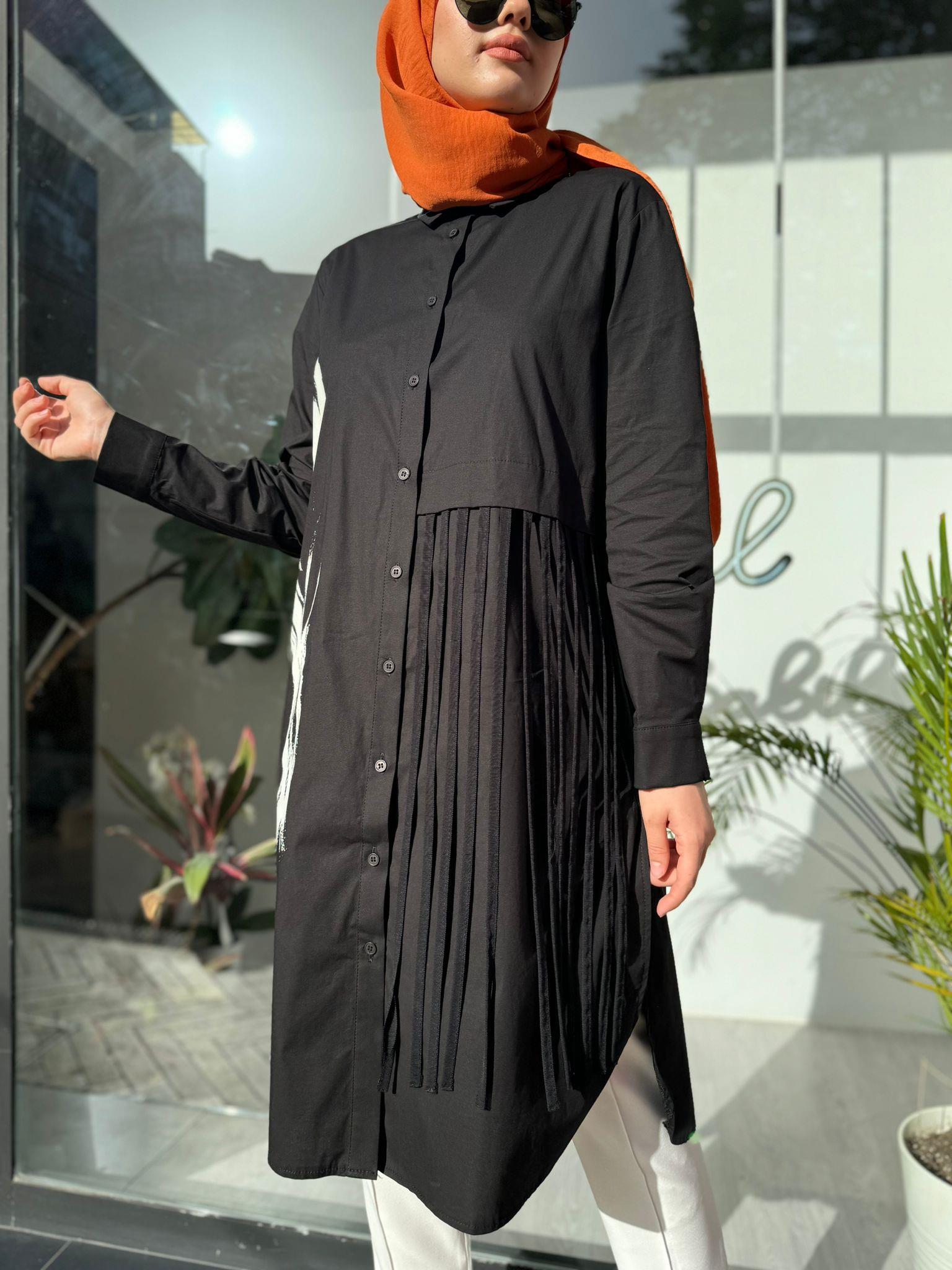 Nurcan Çetin Önü Detaylı Uzun Tunik Siyah 24314