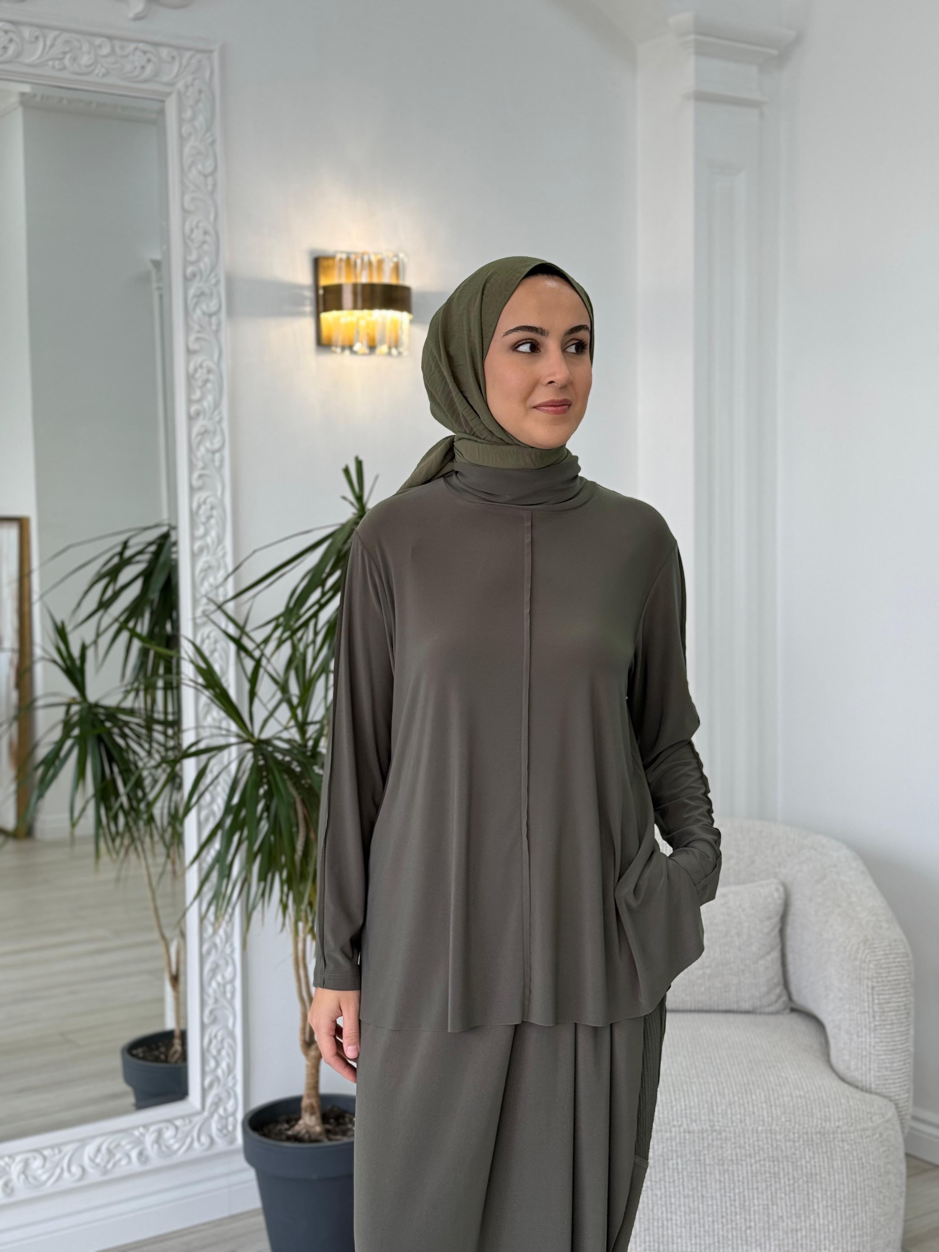 Nurcan Çetin Önü Dikişli Takım Haki 24426