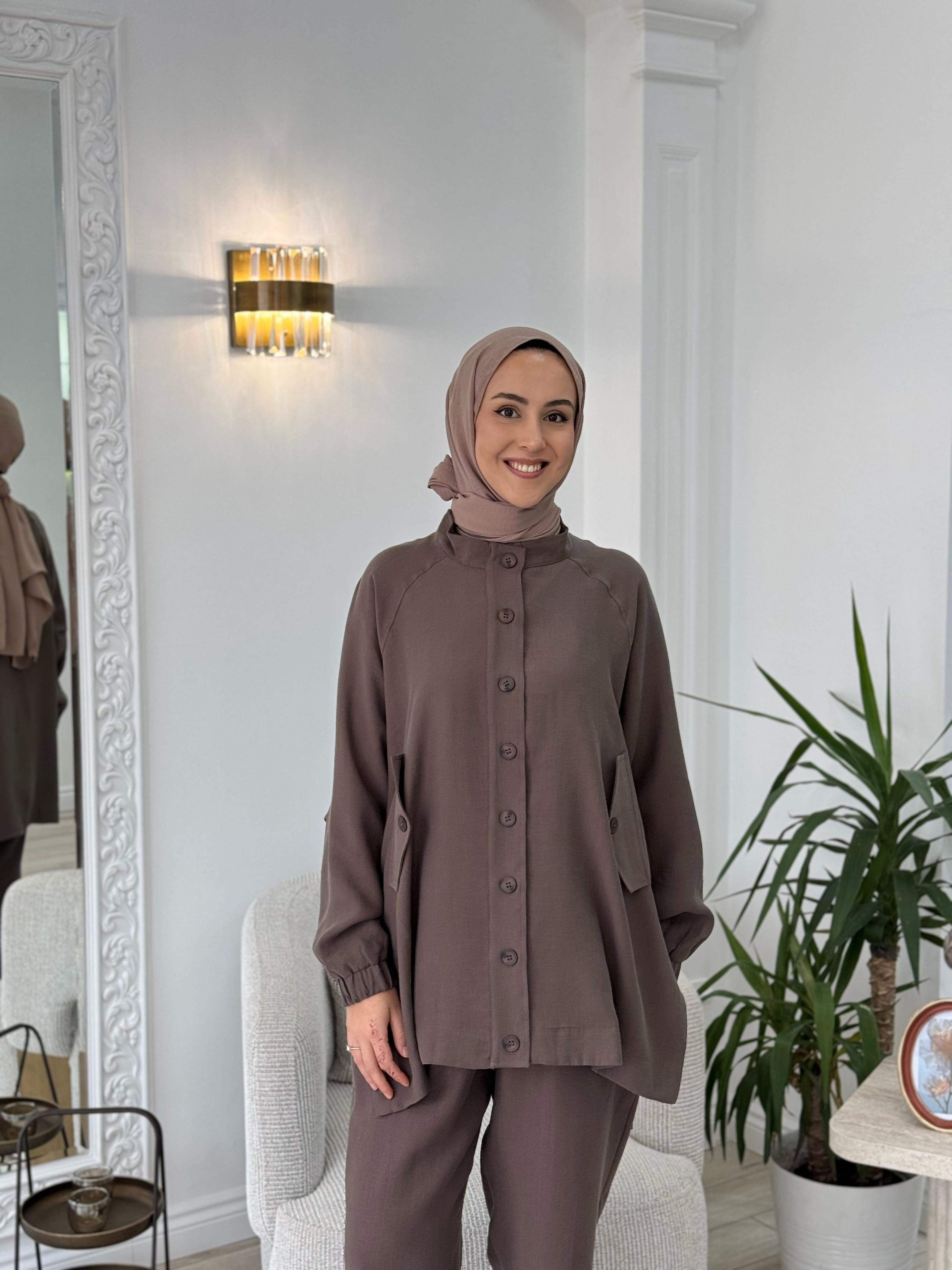 Nurcan Çetin Pantolonlu Takım Kahverengi 25441