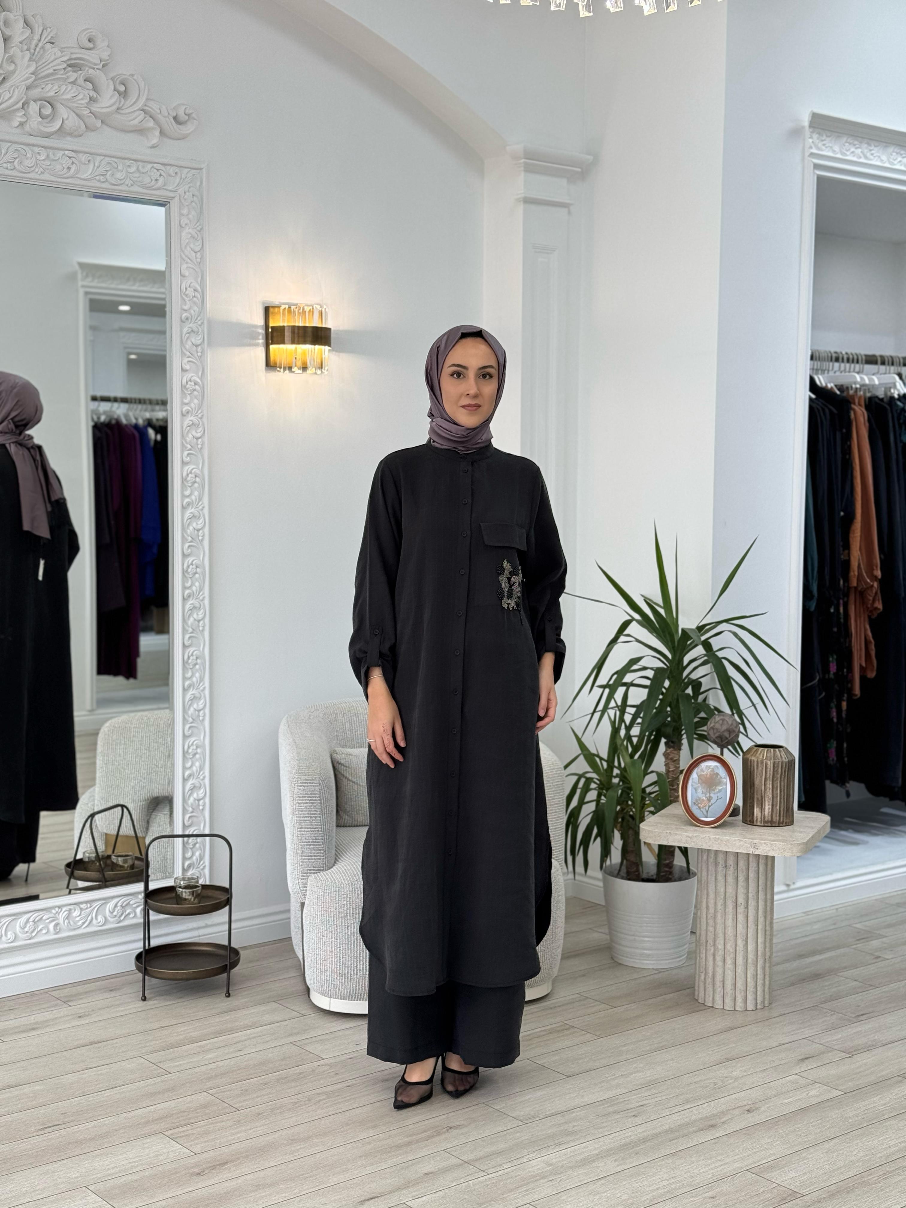Nurcan Çetin Pantolonlu Takım Siyah 25447
