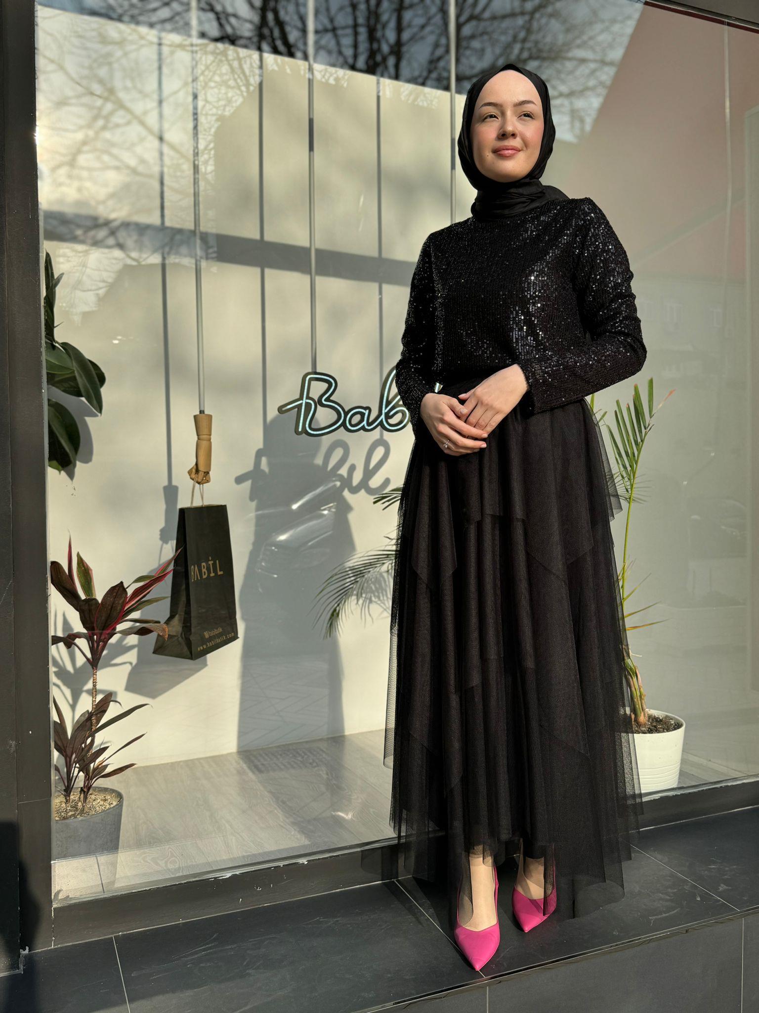 Nurcan Çetin Payet Takım Siyah 7402