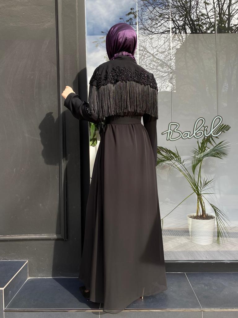 Nurcan Çetin Püskül İşlemeli Abaya Siyah 7601