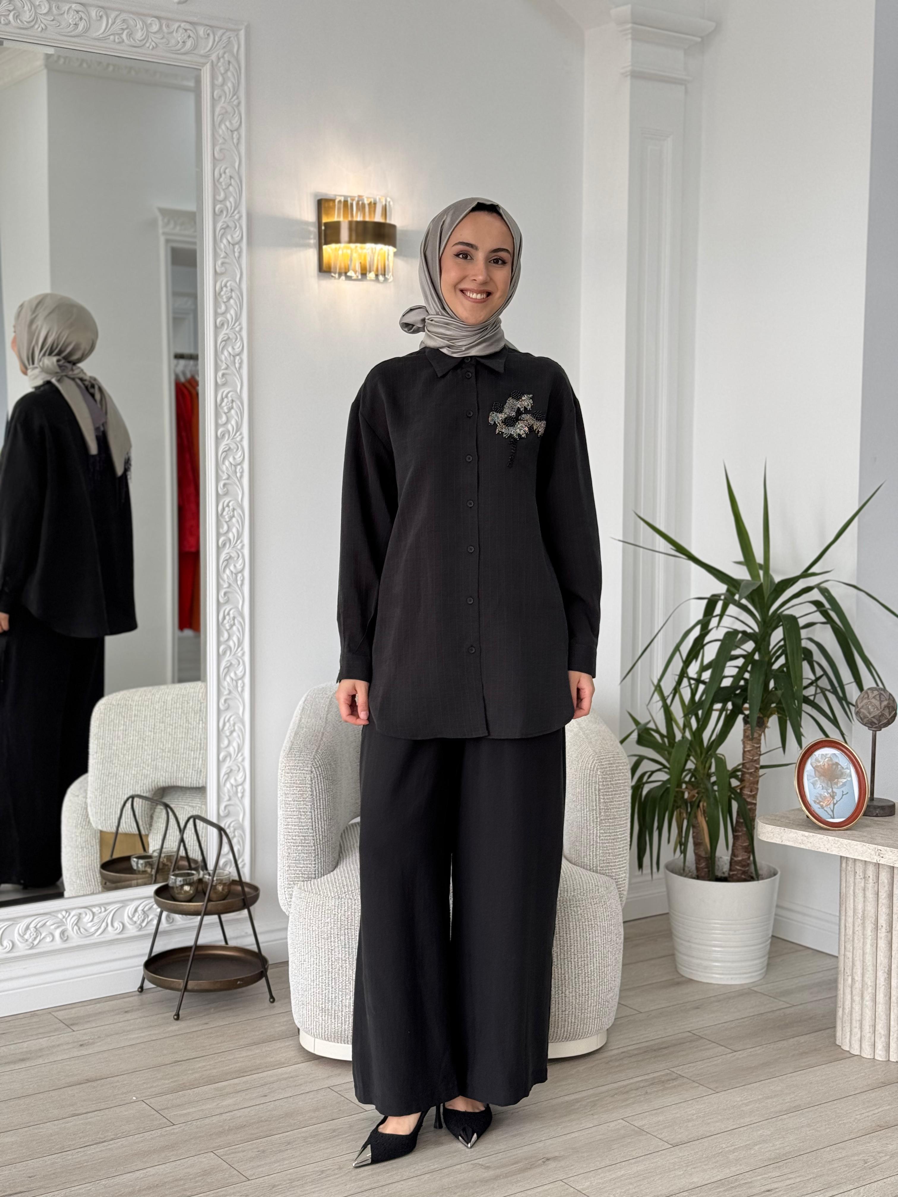 Nurcan Çetin Takım Siyah 25448
