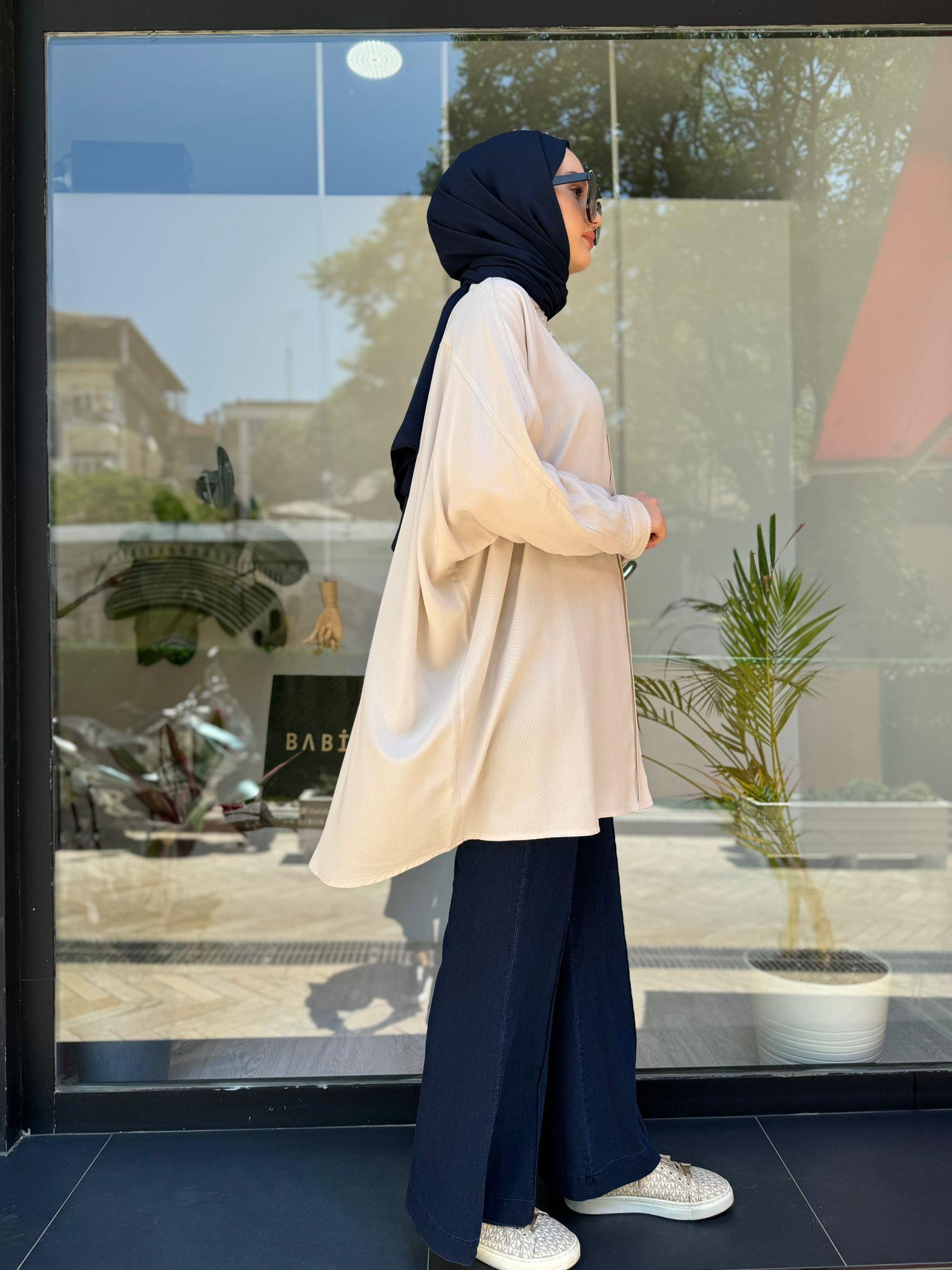 Nurcan Çetin Tensel Yakası Taşlı Tunik Taş 24317