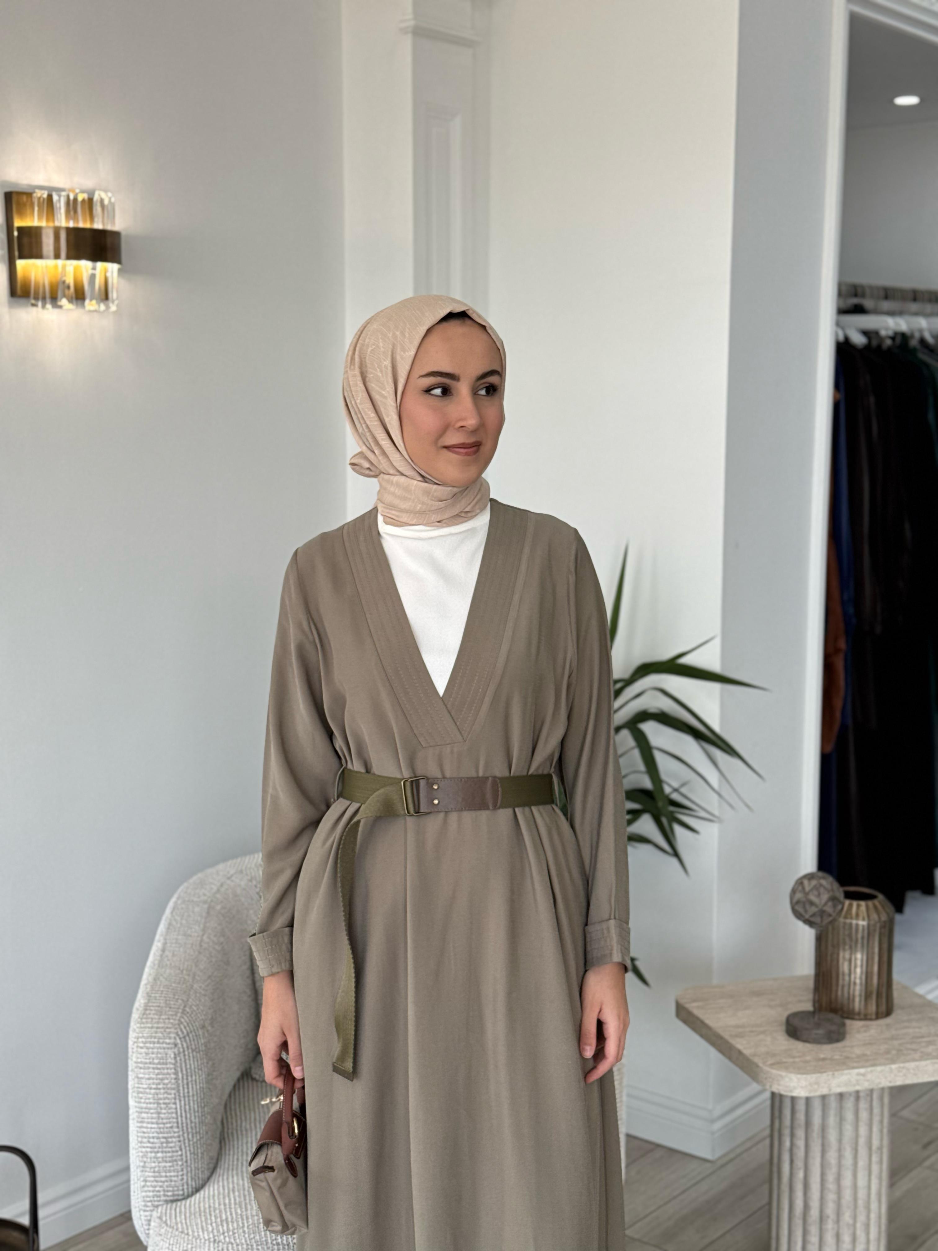 Nurcan Çetin V Yaka Kemerli Elbise Haki 25112