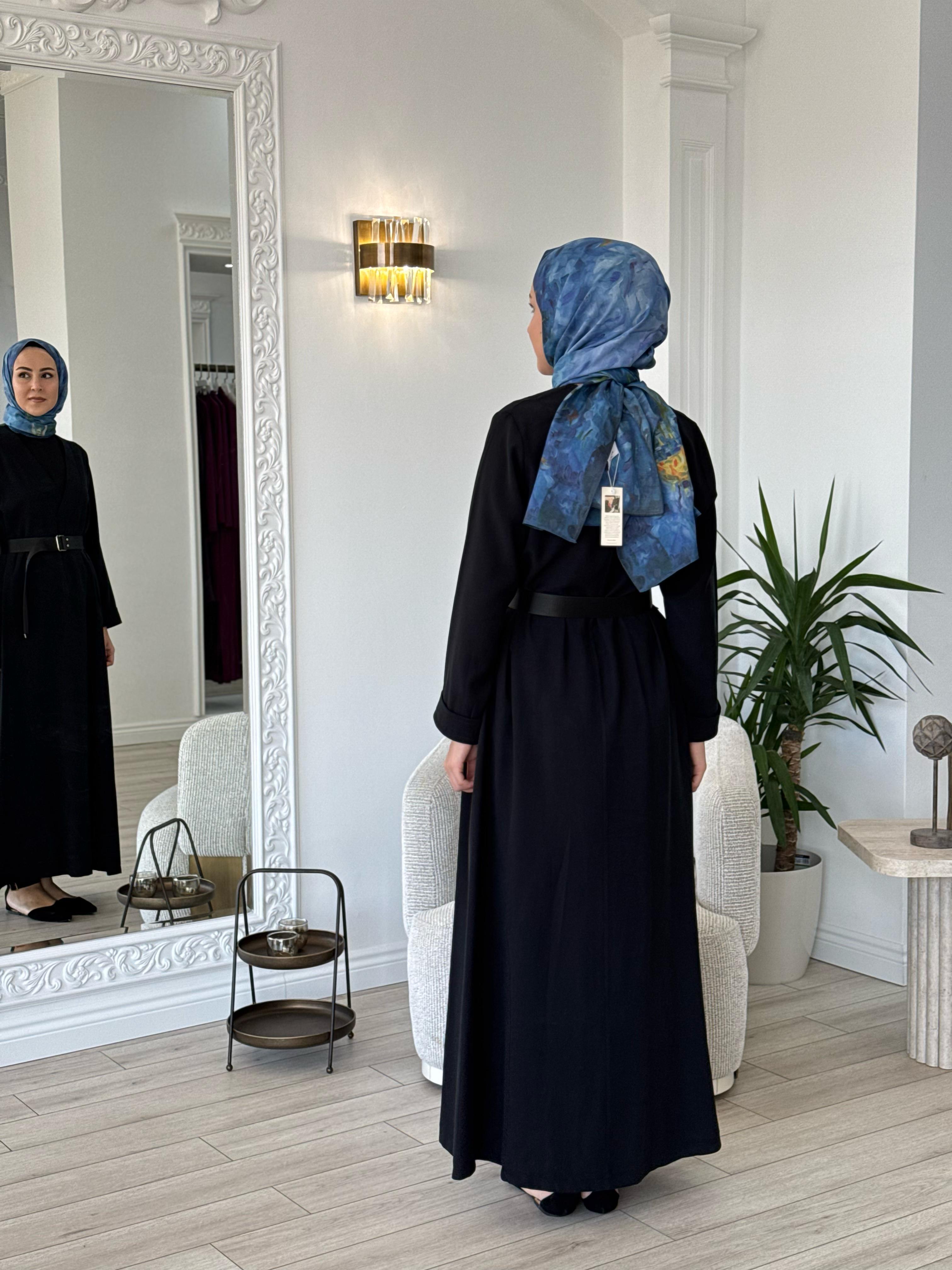 Nurcan Çetin V Yaka Kemerli Elbise Siyah 25112