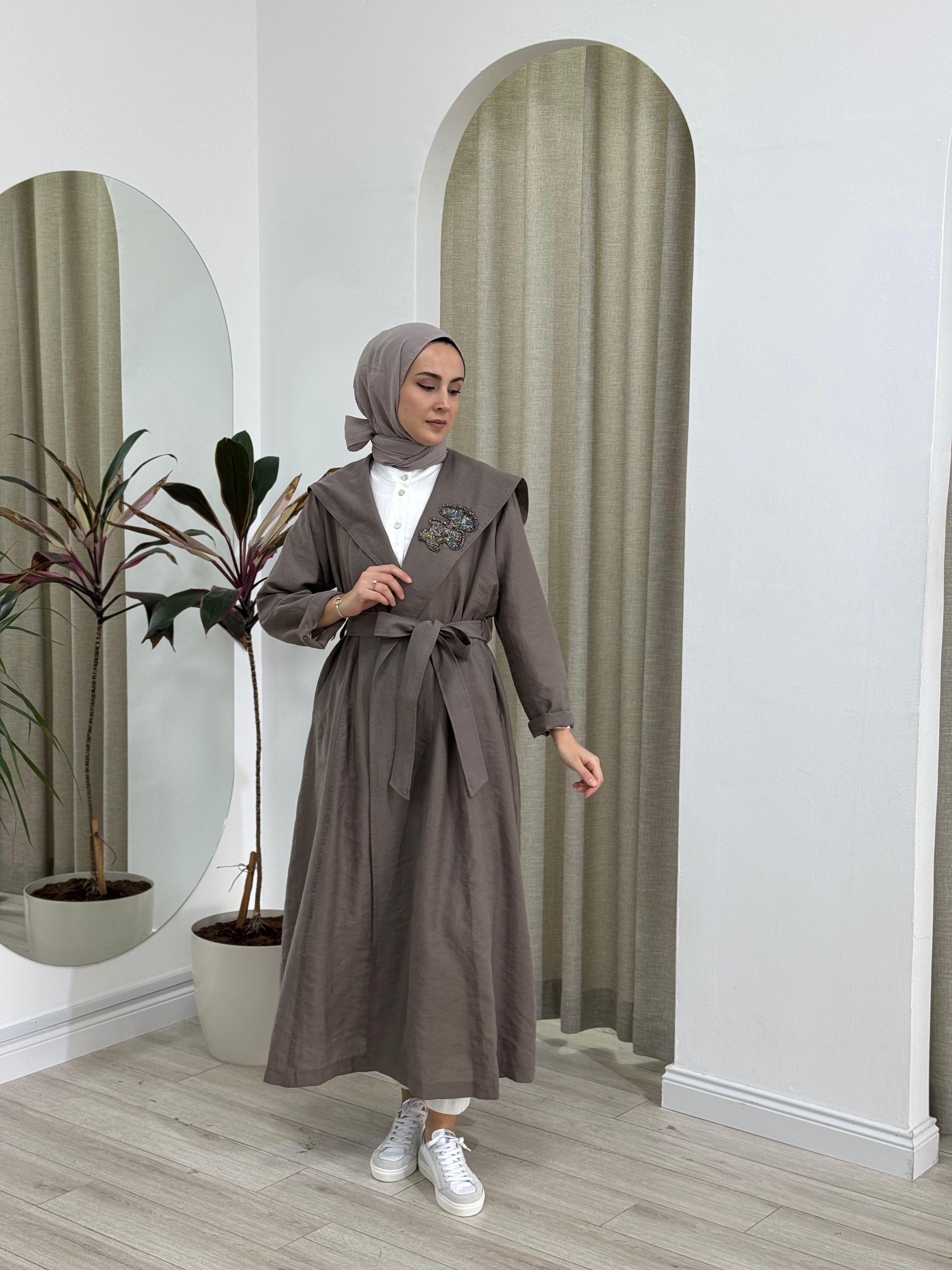 Nurcan Çetin Yakaşı Taşlı Kap 25711