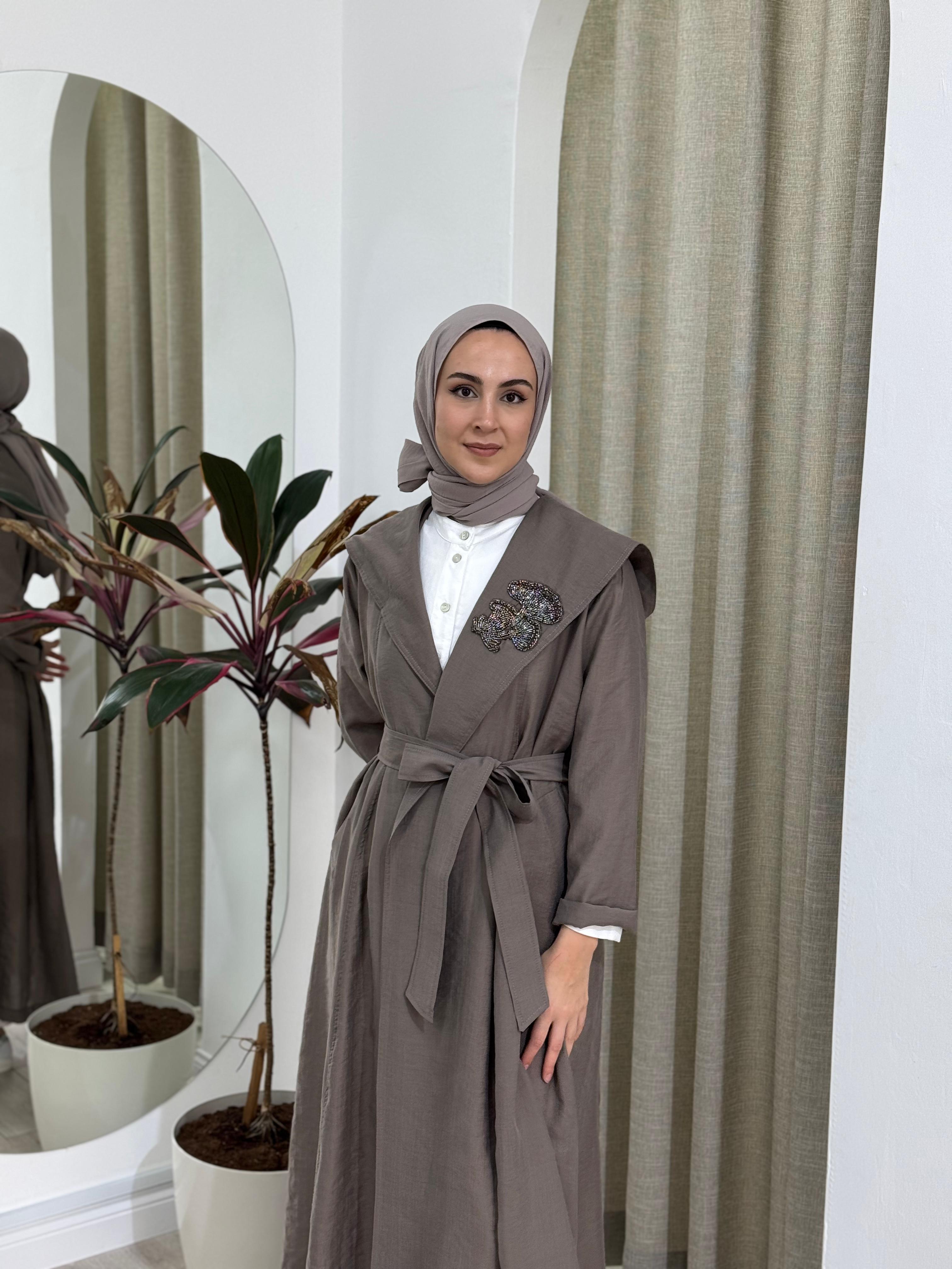 Nurcan Çetin Yakaşı Taşlı Kap 25711