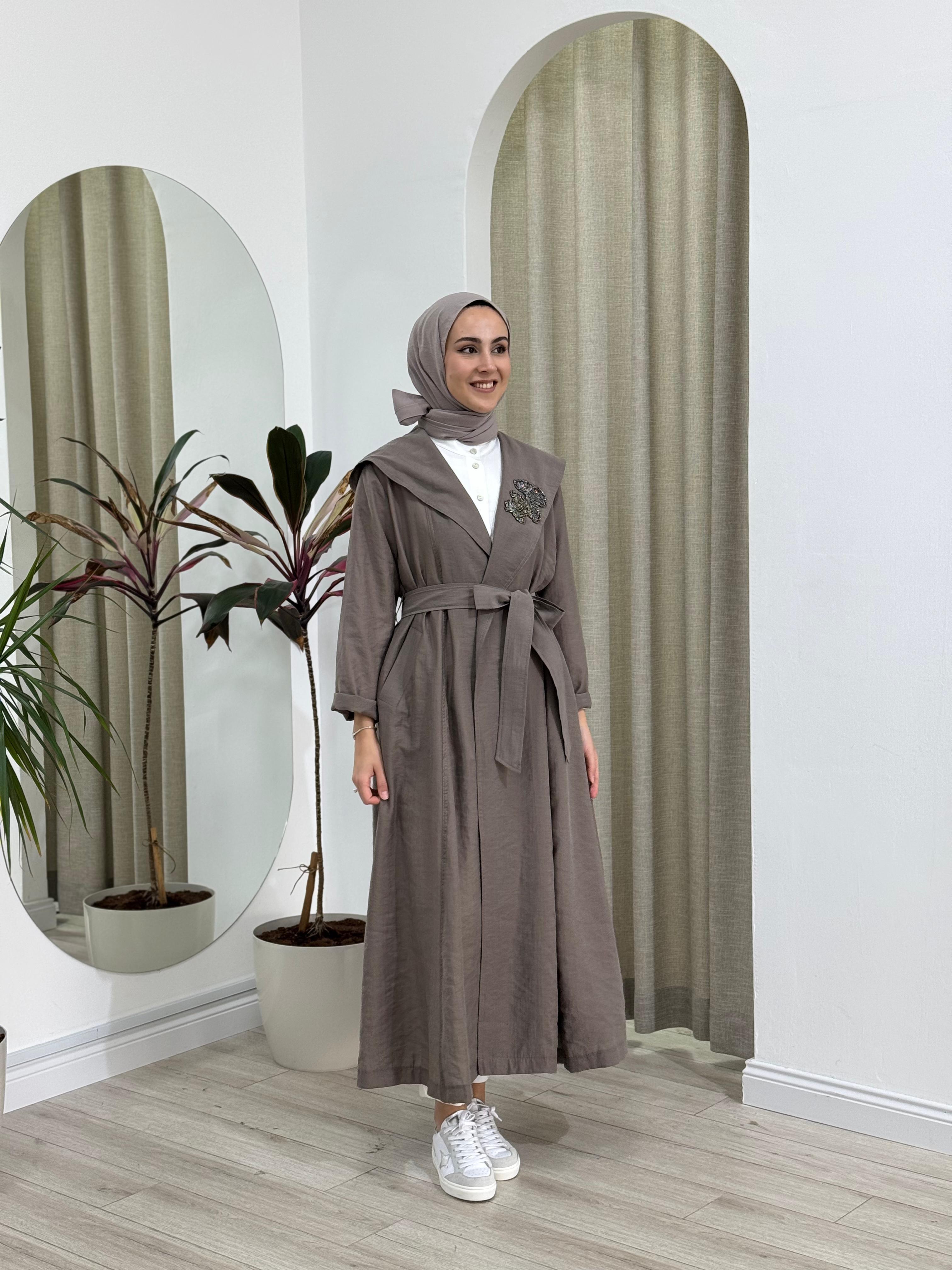 Nurcan Çetin Yakaşı Taşlı Kap 25711