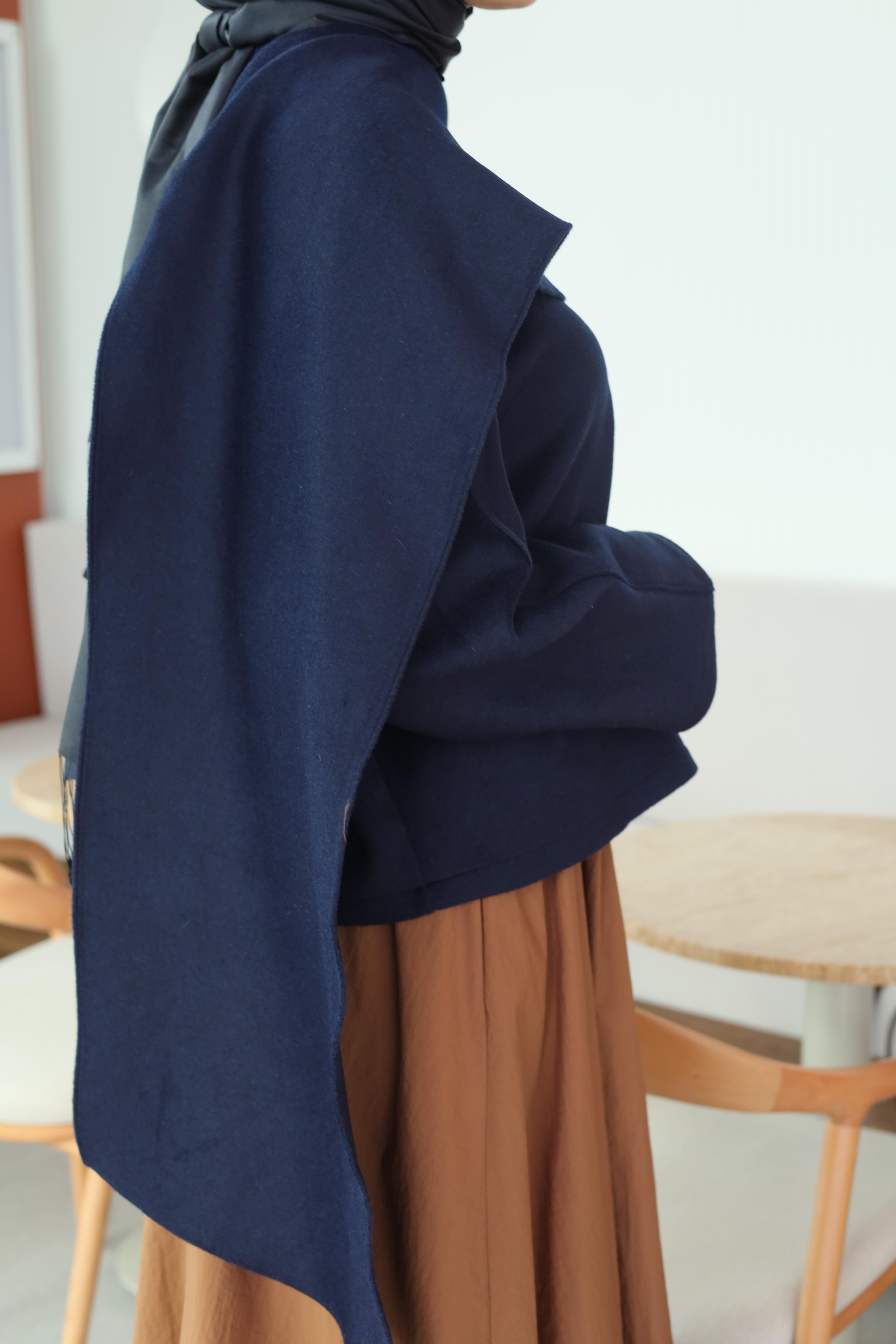 QOOQ Atkılı Kaşe Bluz Lacivert 26fw211