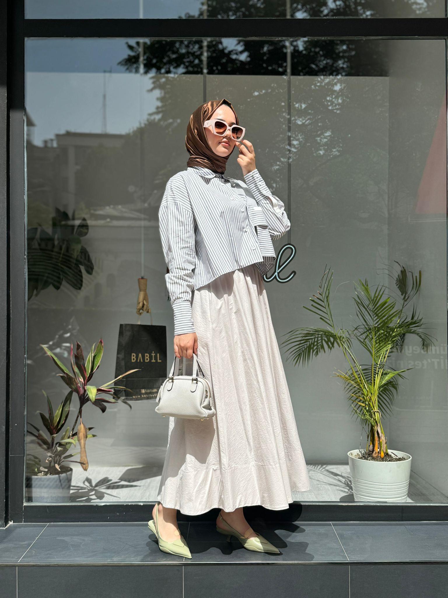 QOOQ Çizgili Crop Gömlek Yeşil 24ss248