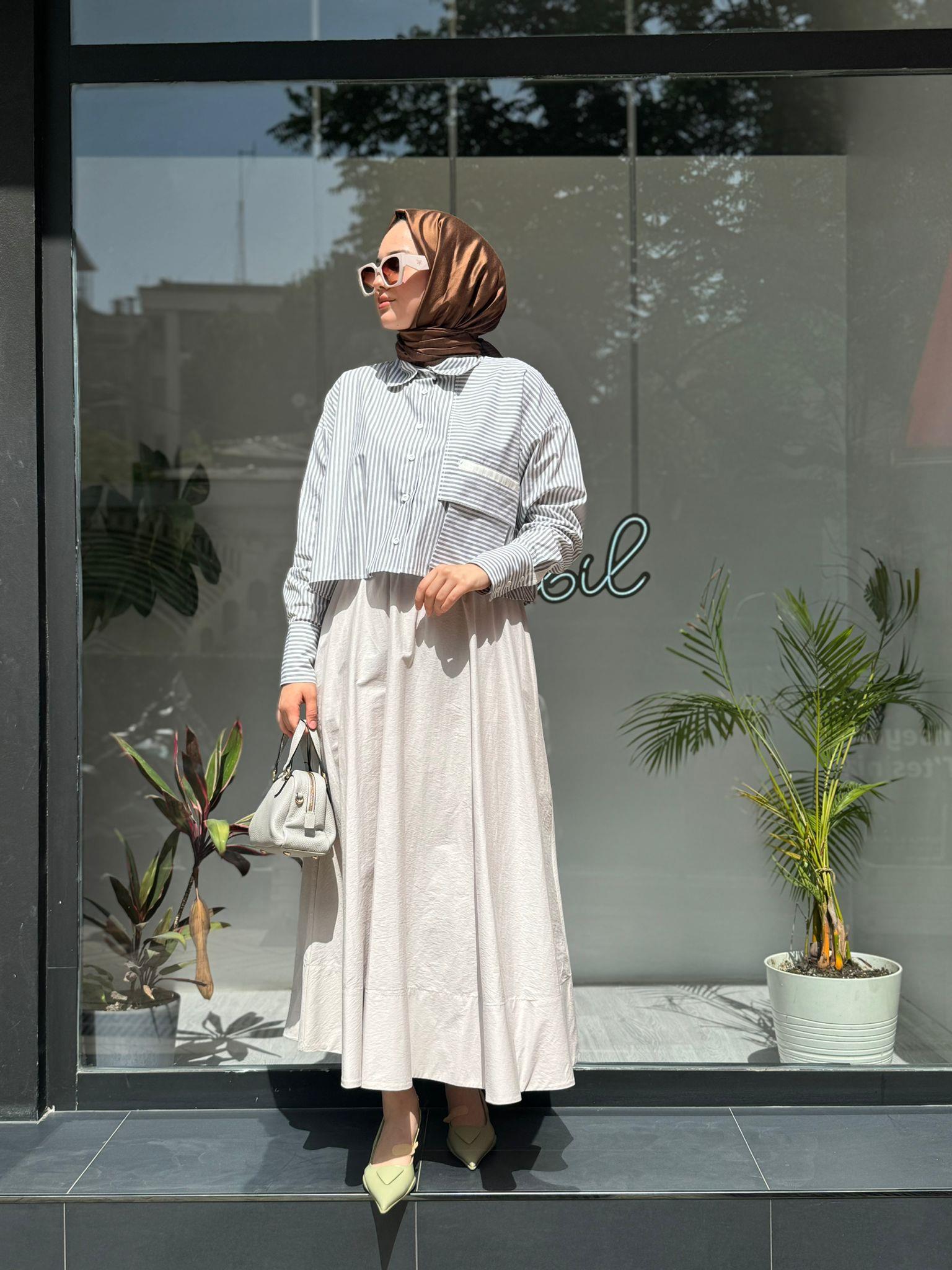 QOOQ Çizgili Crop Gömlek Yeşil 24ss248