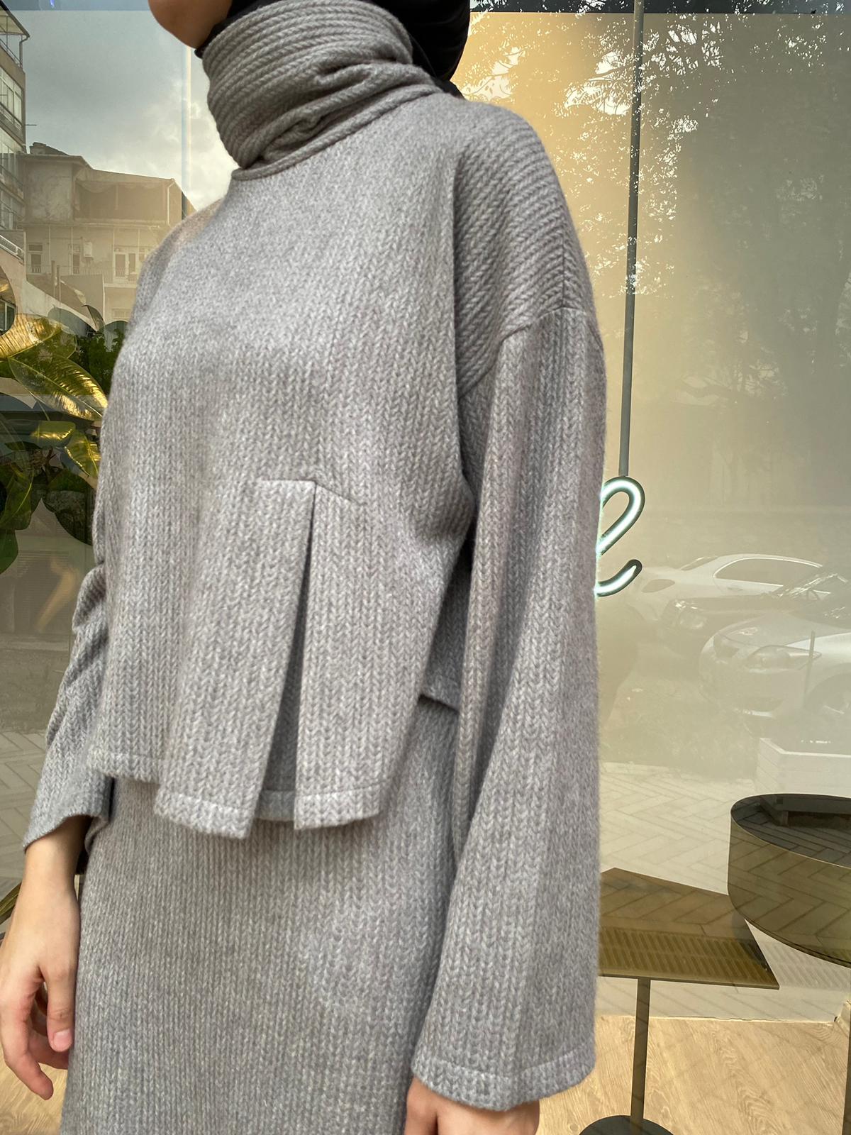 QOOQ Crop Triko Bluz Ve Etek Takım Gri 24fw209