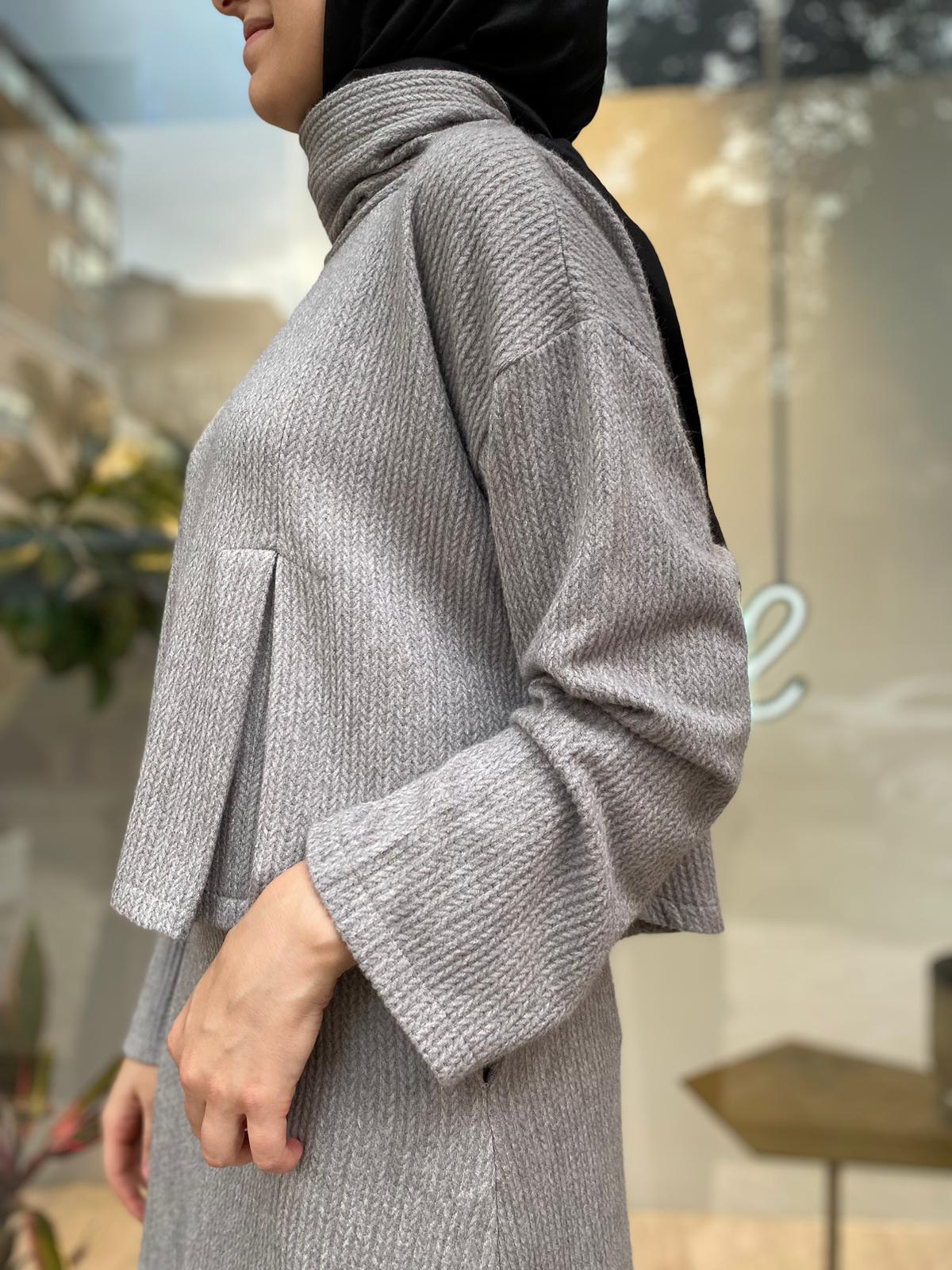 QOOQ Crop Triko Bluz Ve Etek Takım Gri 24fw209