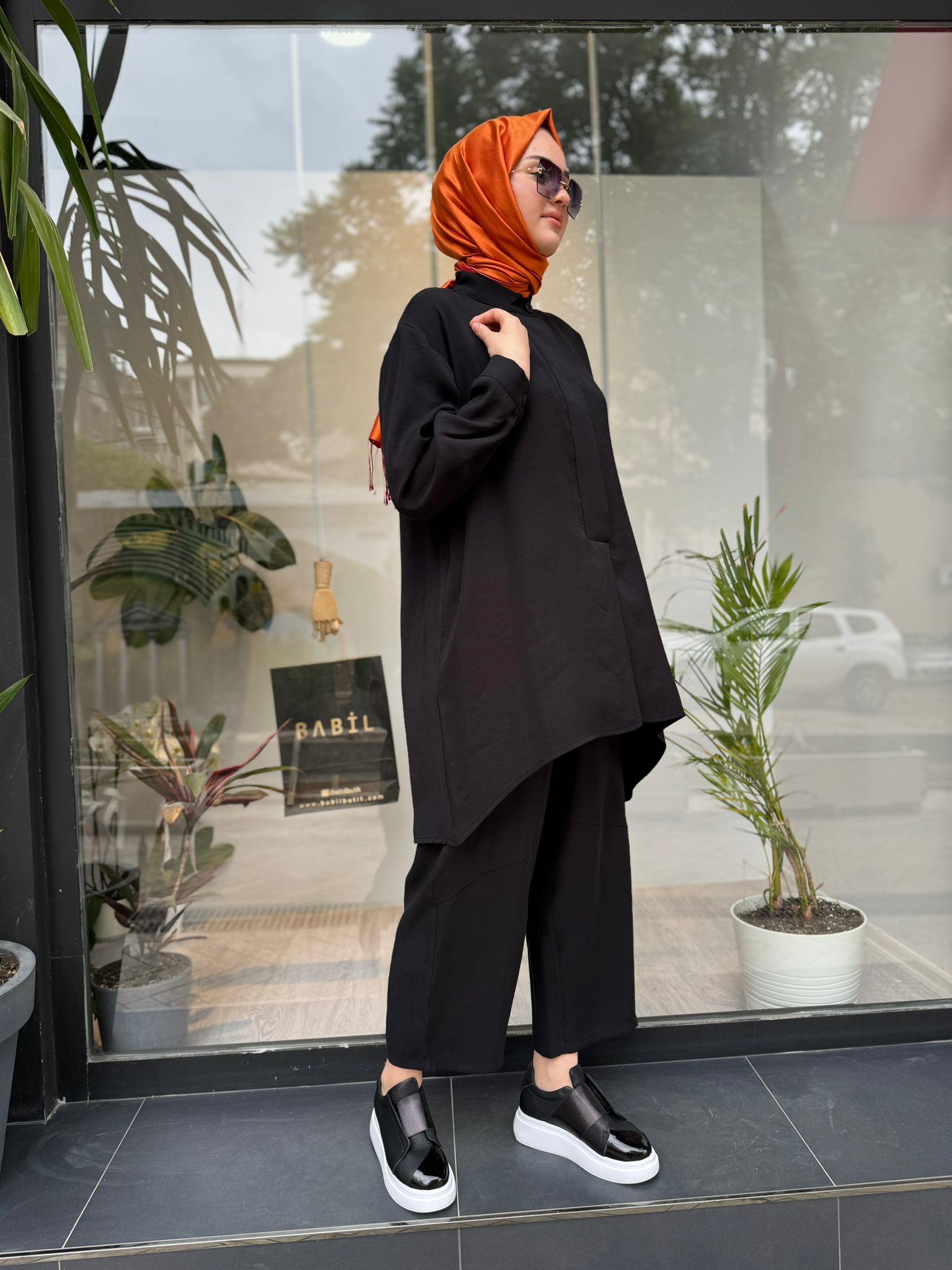 QOOQ Dorle Takım Siyah 24ss233