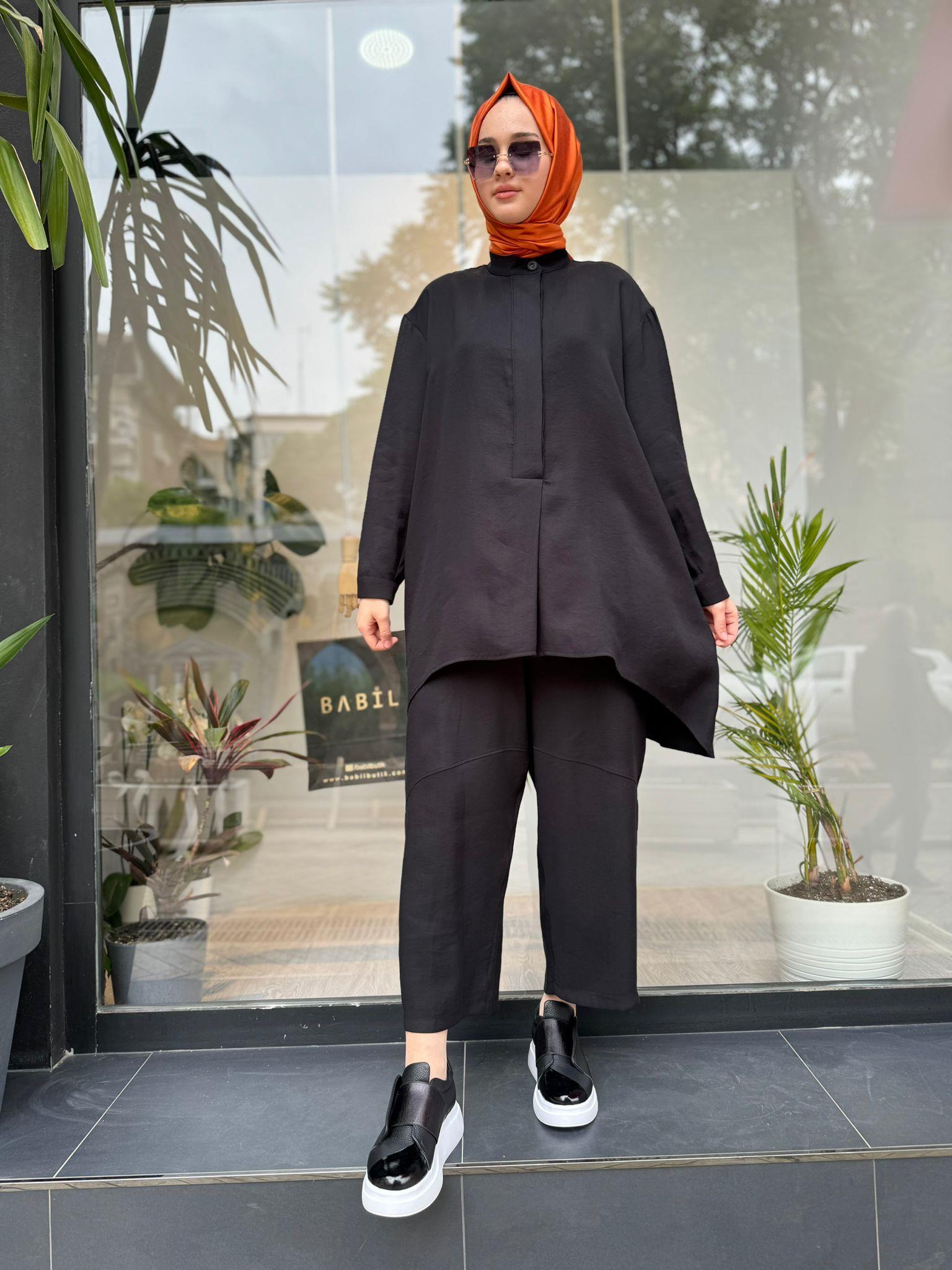 QOOQ Dorle Takım Siyah 24ss233