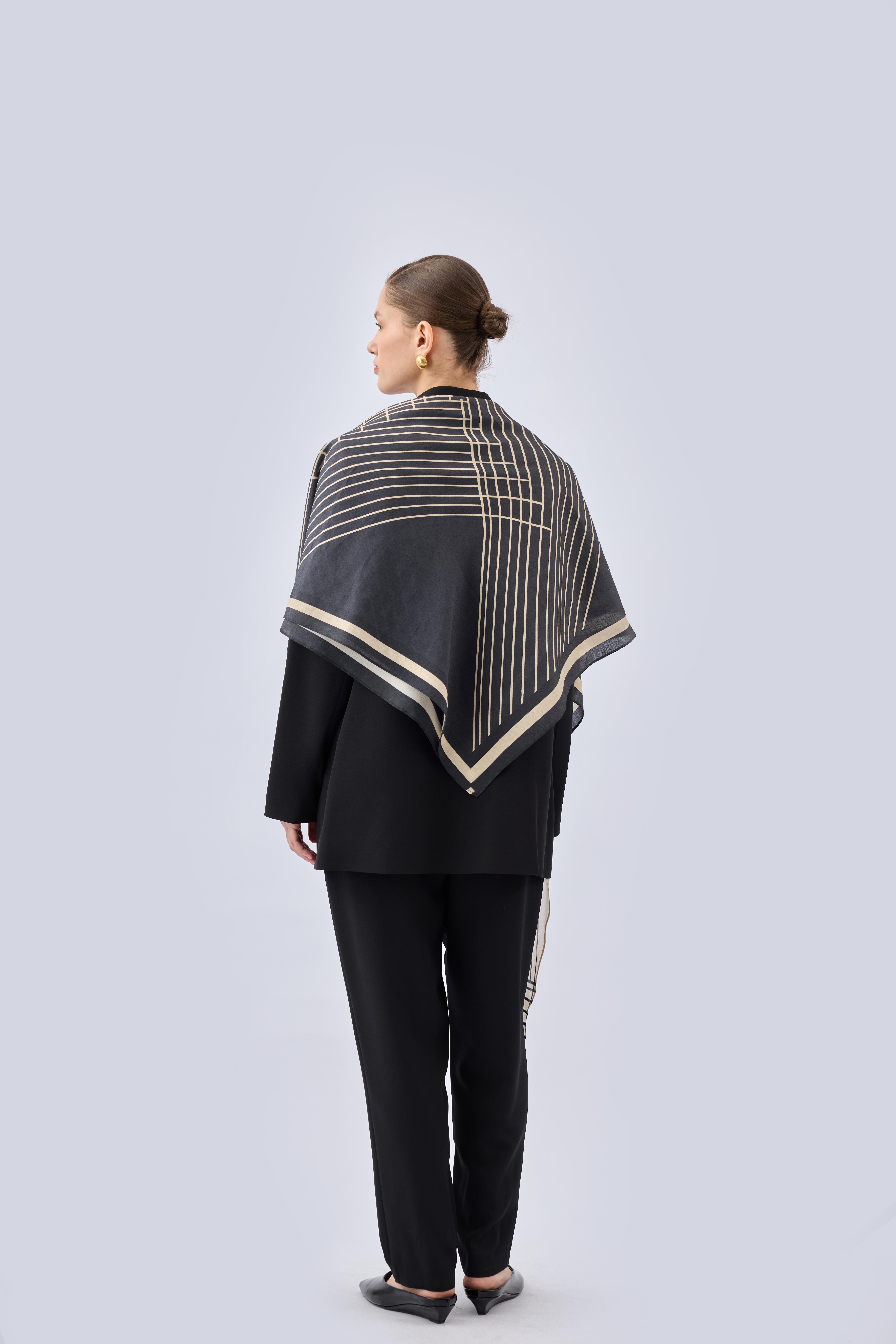 QOOQ Eşarp 26SS103