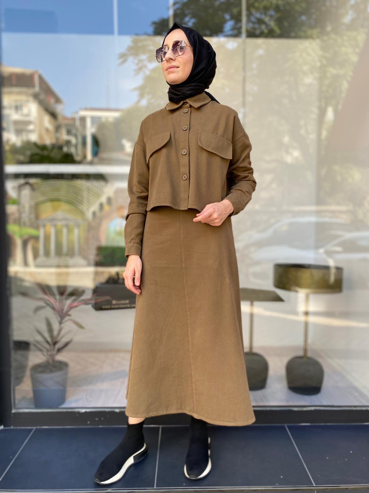 QOOQ Gabardin Gömlek ve Etek Takım Haki 24fw227