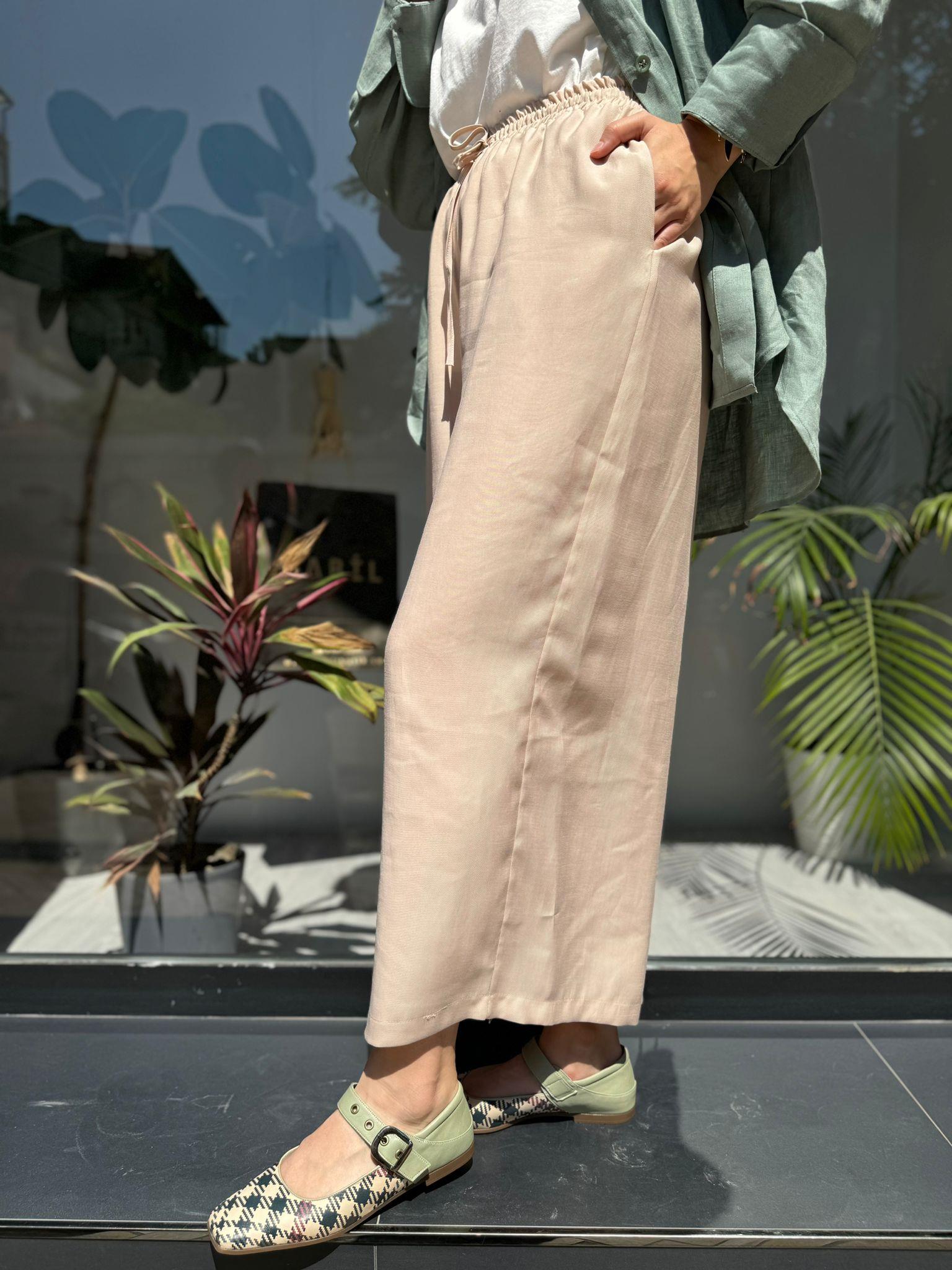 QOOQ Gloria Pantolon Bej 24ss349