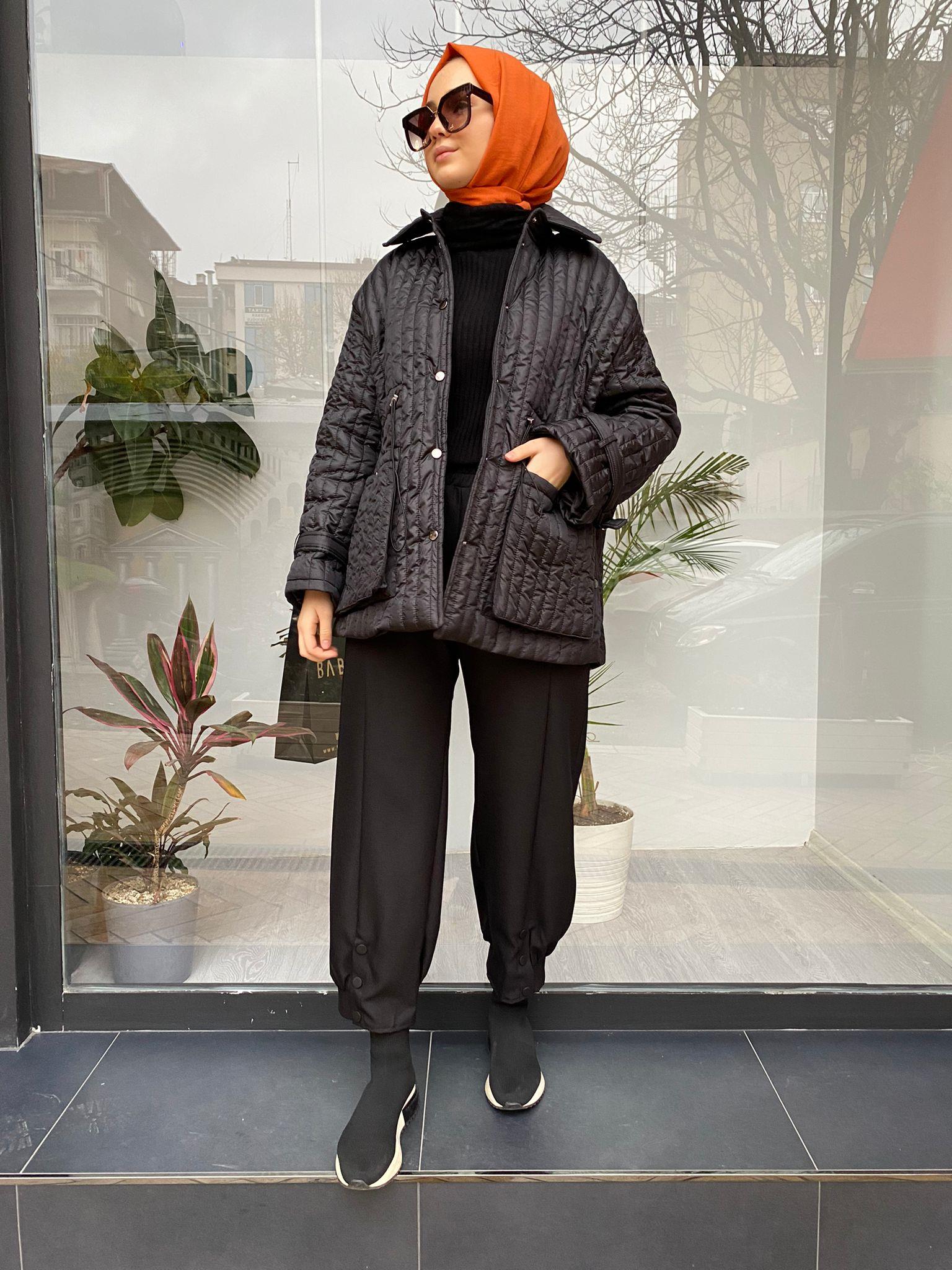 QOOQ İnce Kapitone Mont Siyah 24fw607