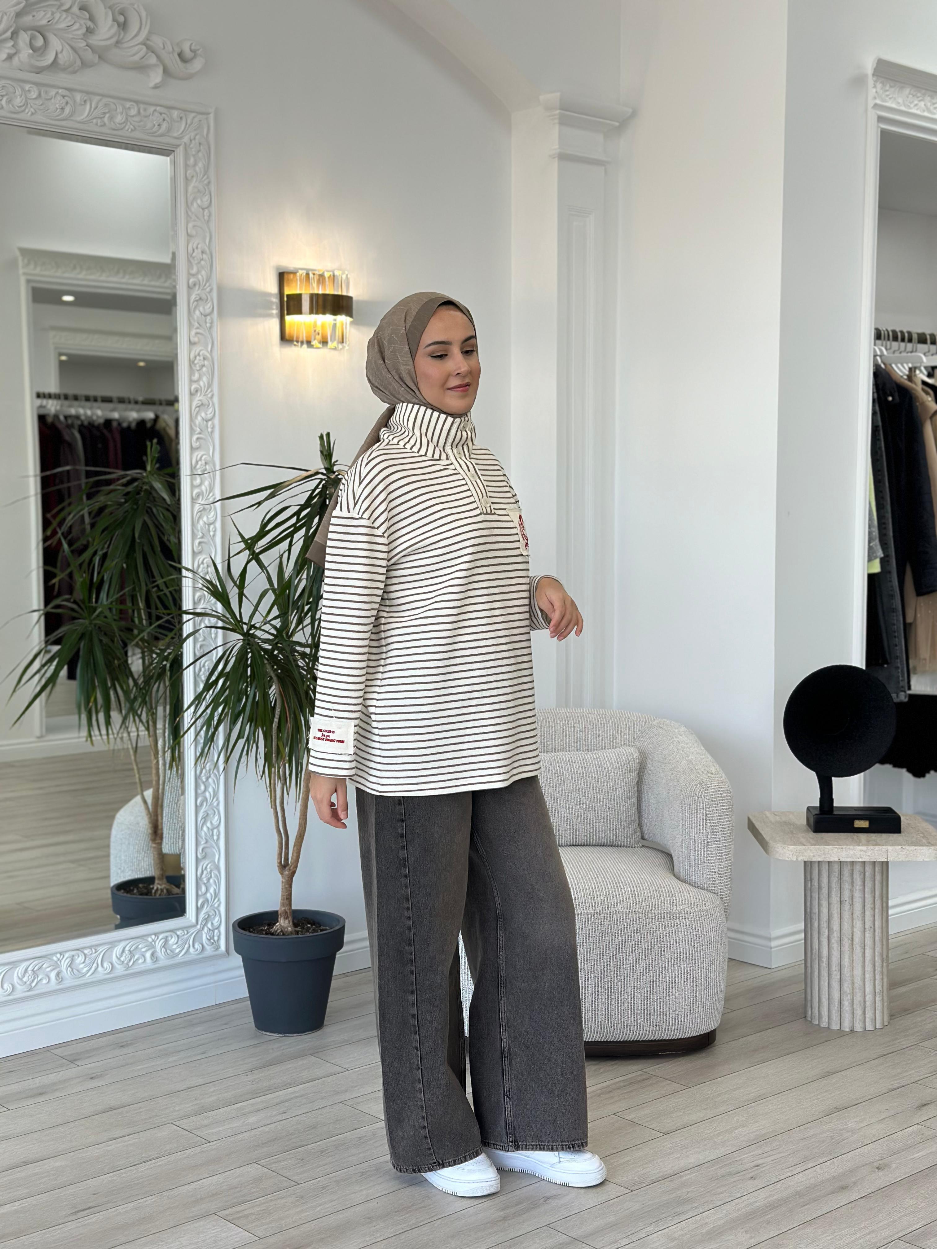 QOOQ Lora Sweat Bej 25fw234