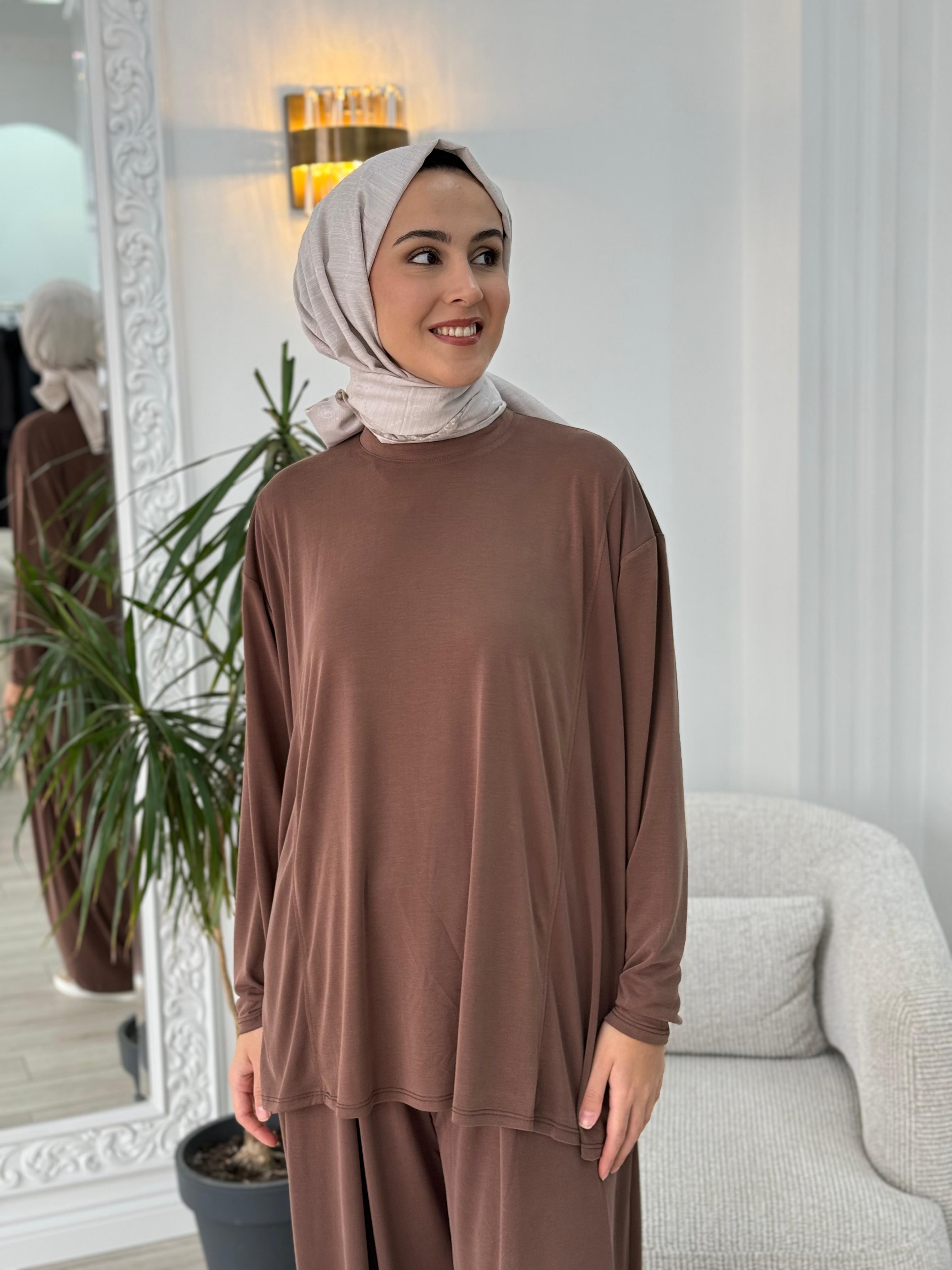 QOOQ Moja Takım Kahverengi 25fw211