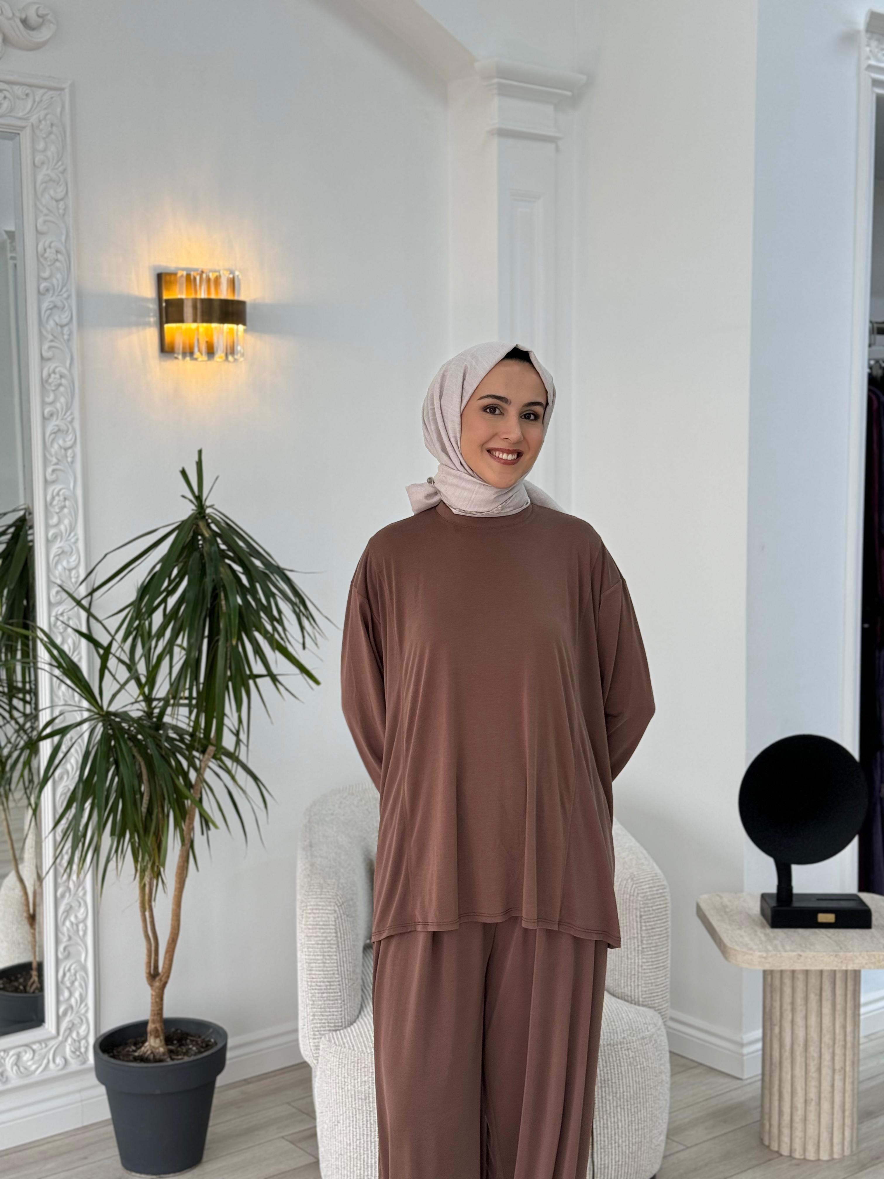 QOOQ Moja Takım Kahverengi 25fw211