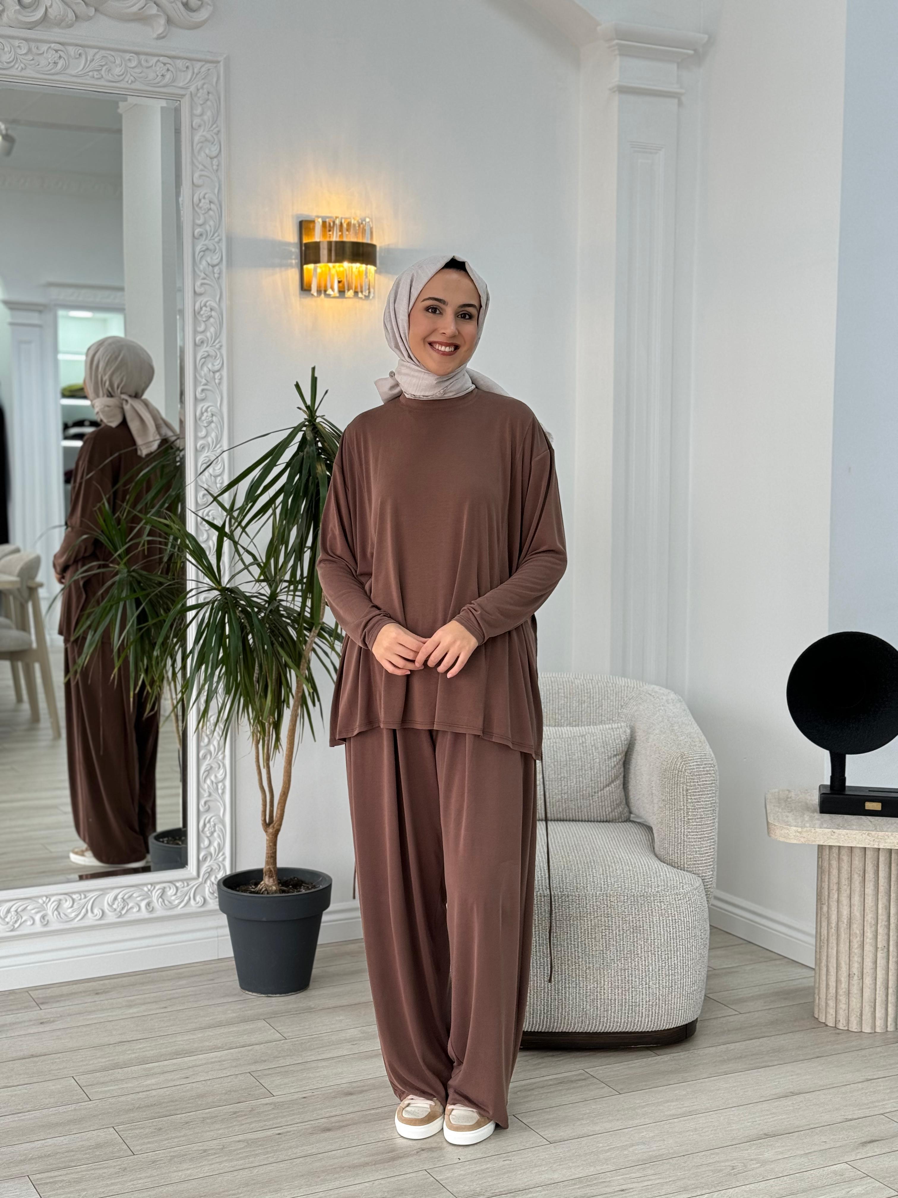 QOOQ Moja Takım Kahverengi 25fw211