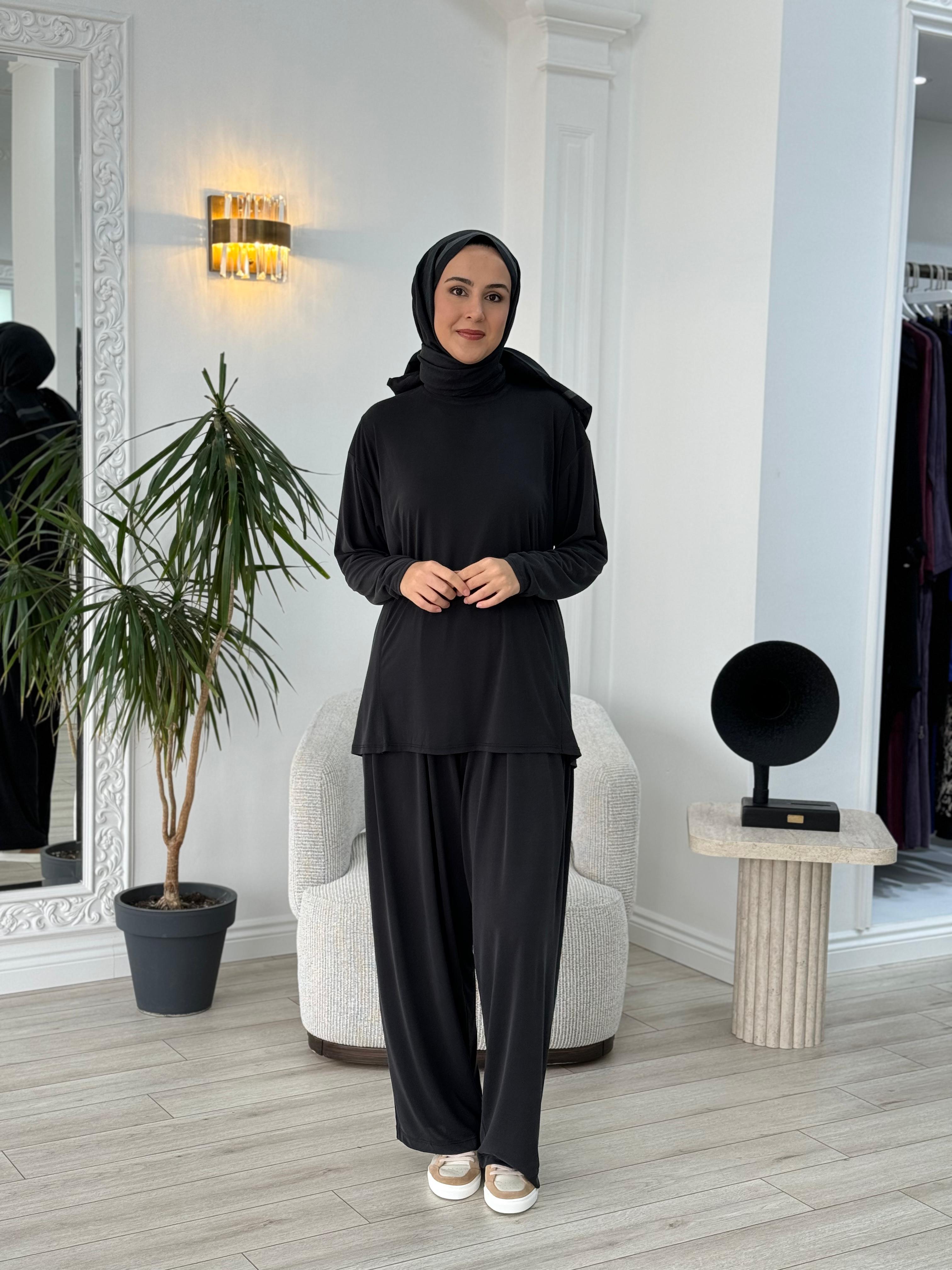 QOOQ Moja Takım Siyah 25fw211