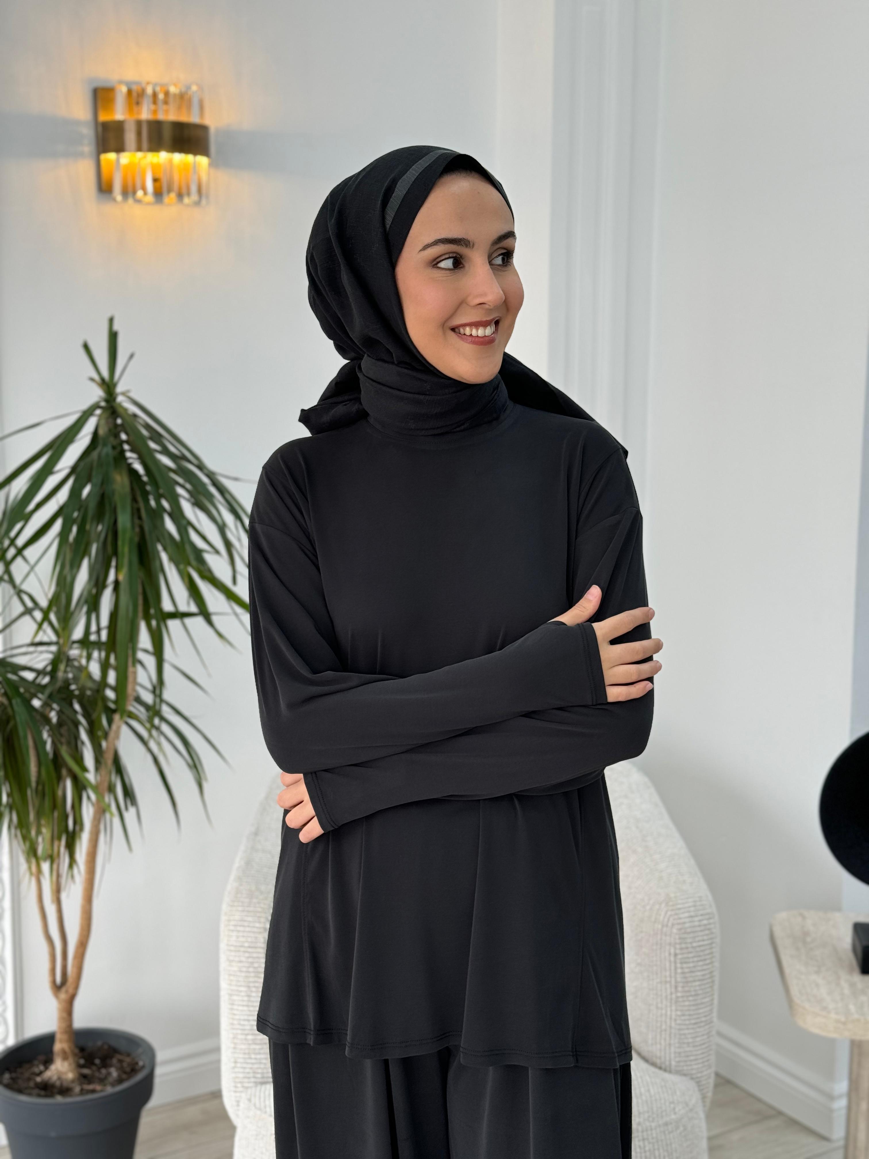QOOQ Moja Takım Siyah 25fw211