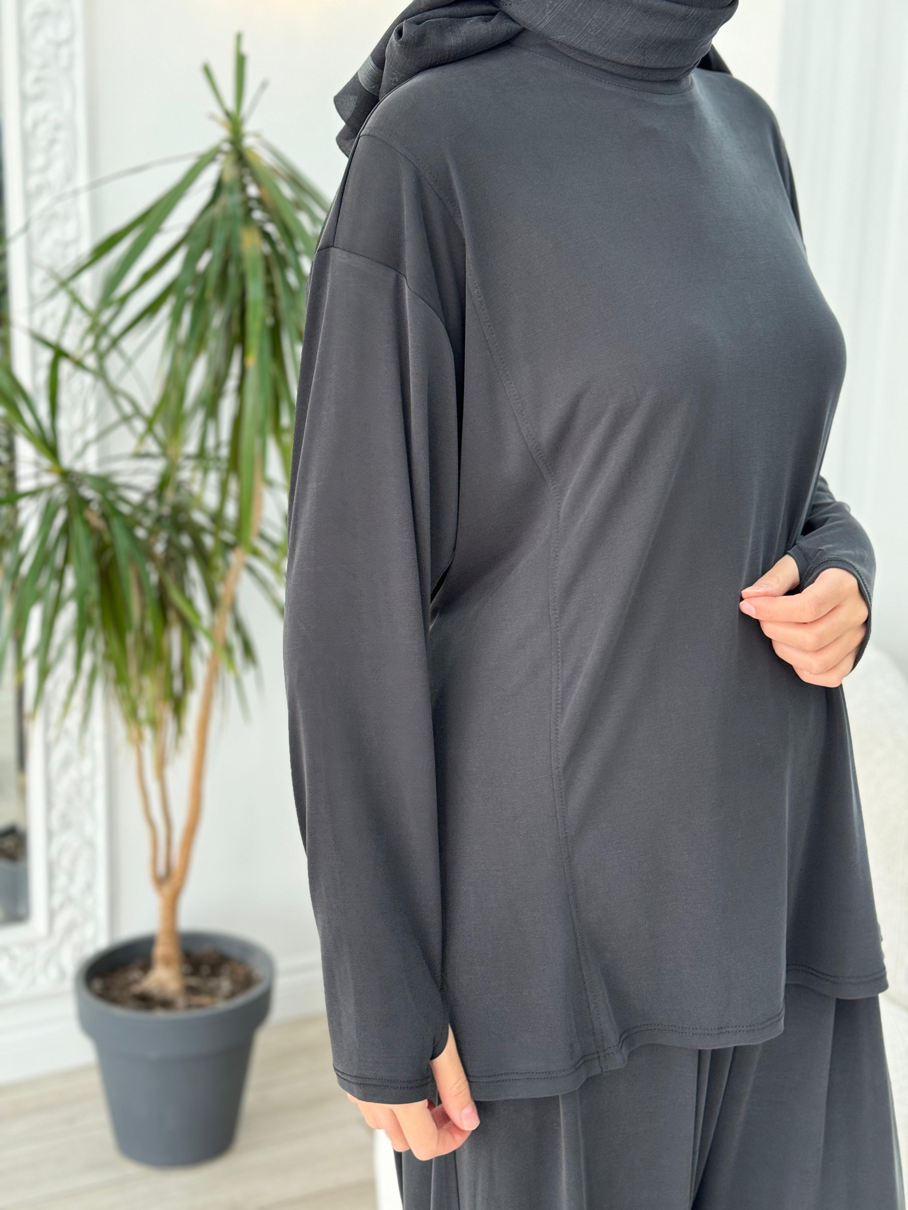 QOOQ Moja Takım Siyah 25fw211