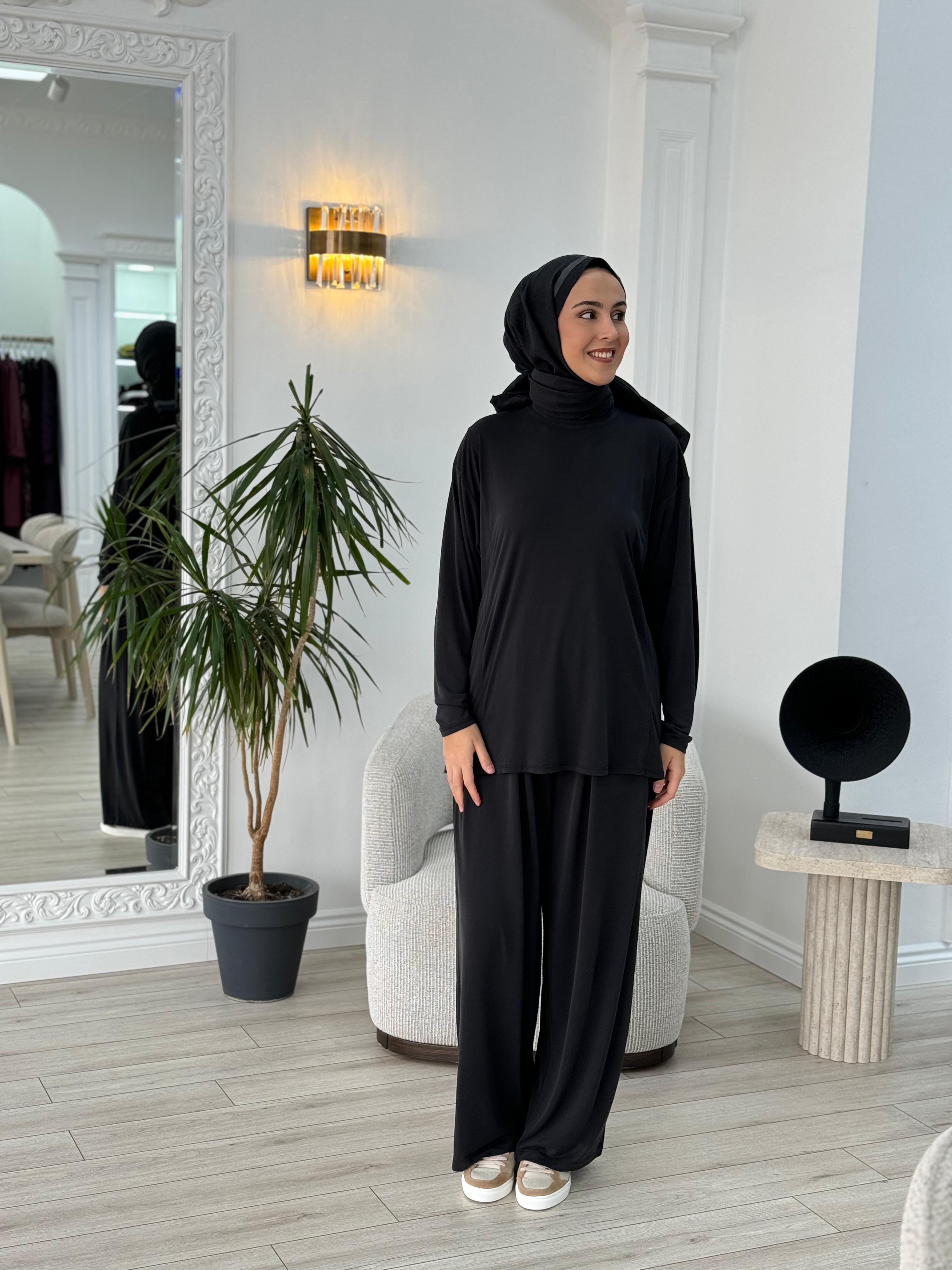 QOOQ Moja Takım Siyah 25fw211