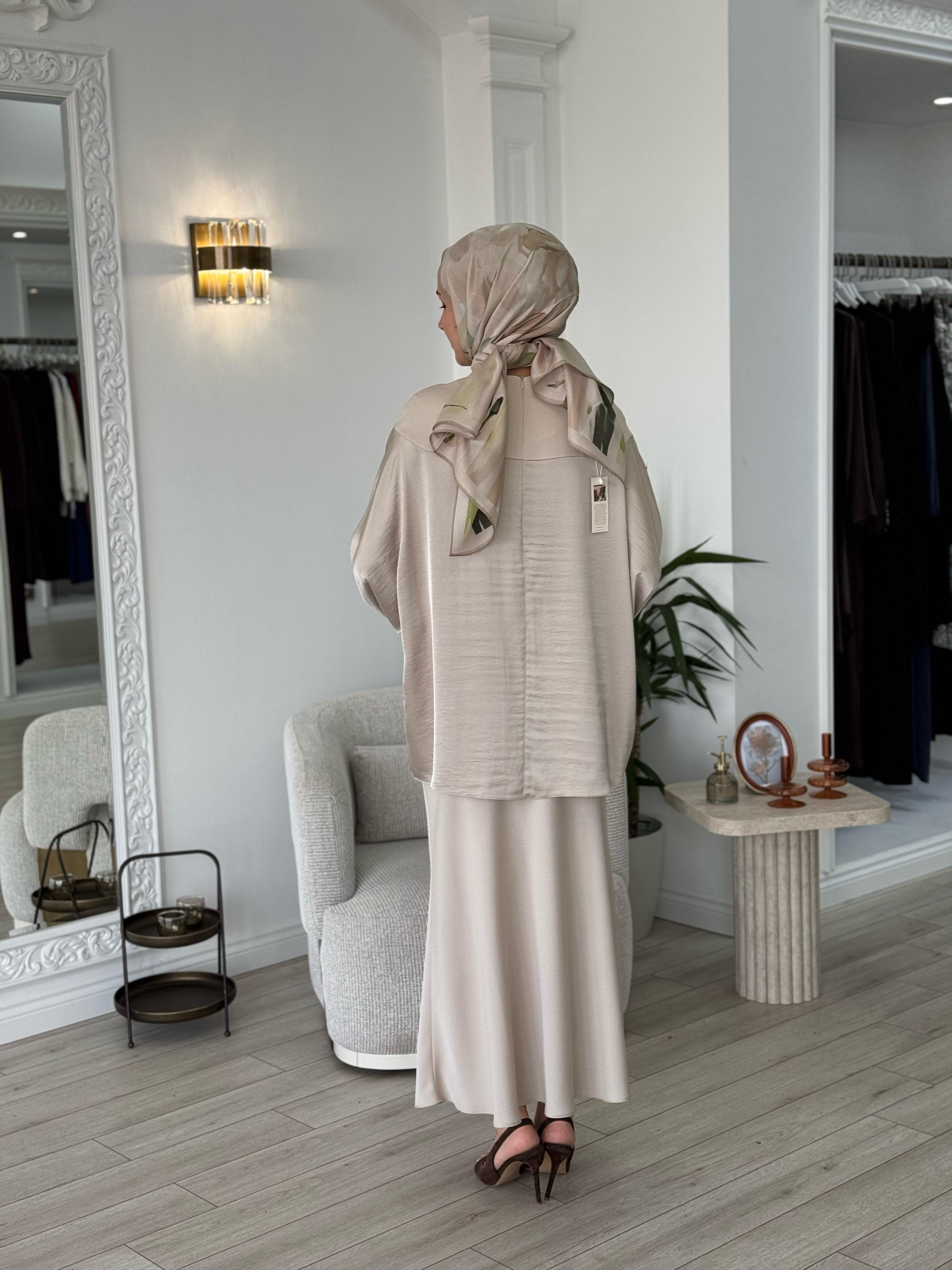 QOOQ Sand Takım 25ss224