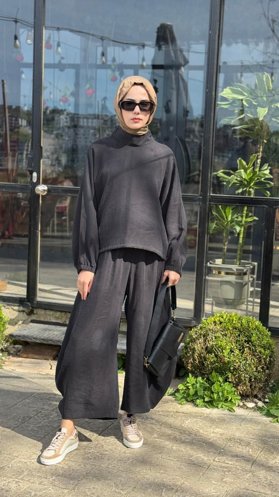 QOOQ Sasha Bluzlu Pantolon Takım 26ss205