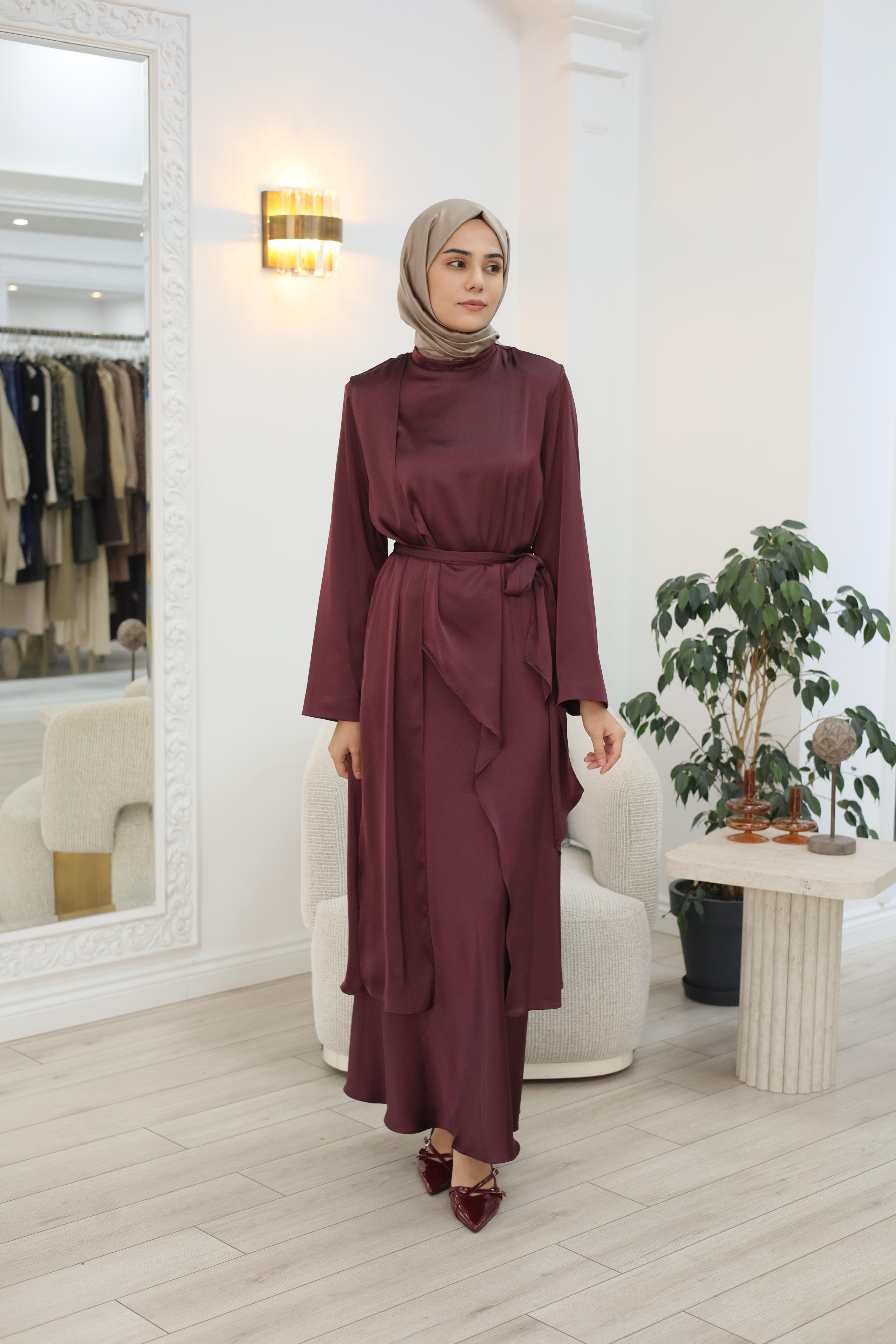 QOOQ Saten Takım 26fw201