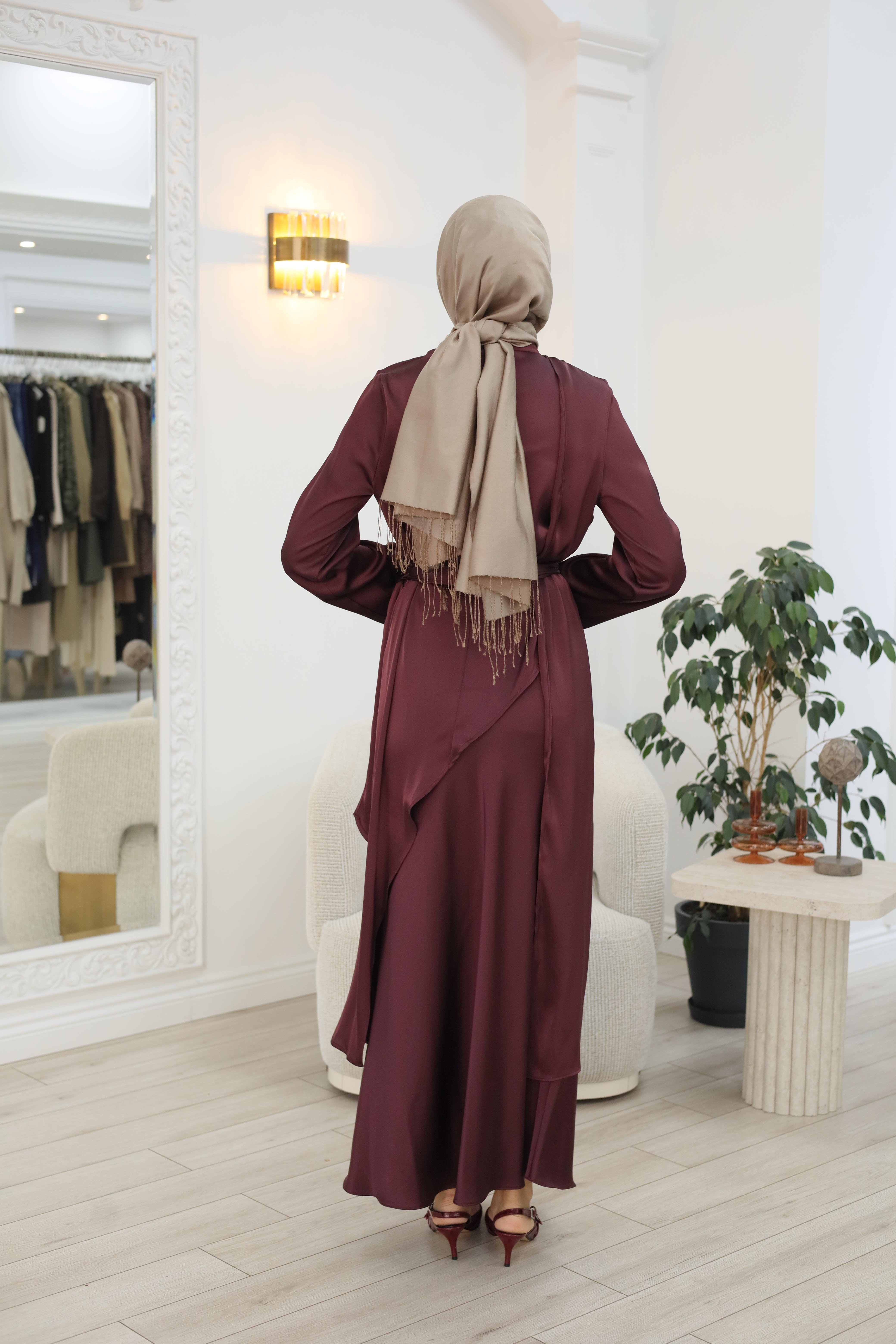 QOOQ Saten Takım 26fw201