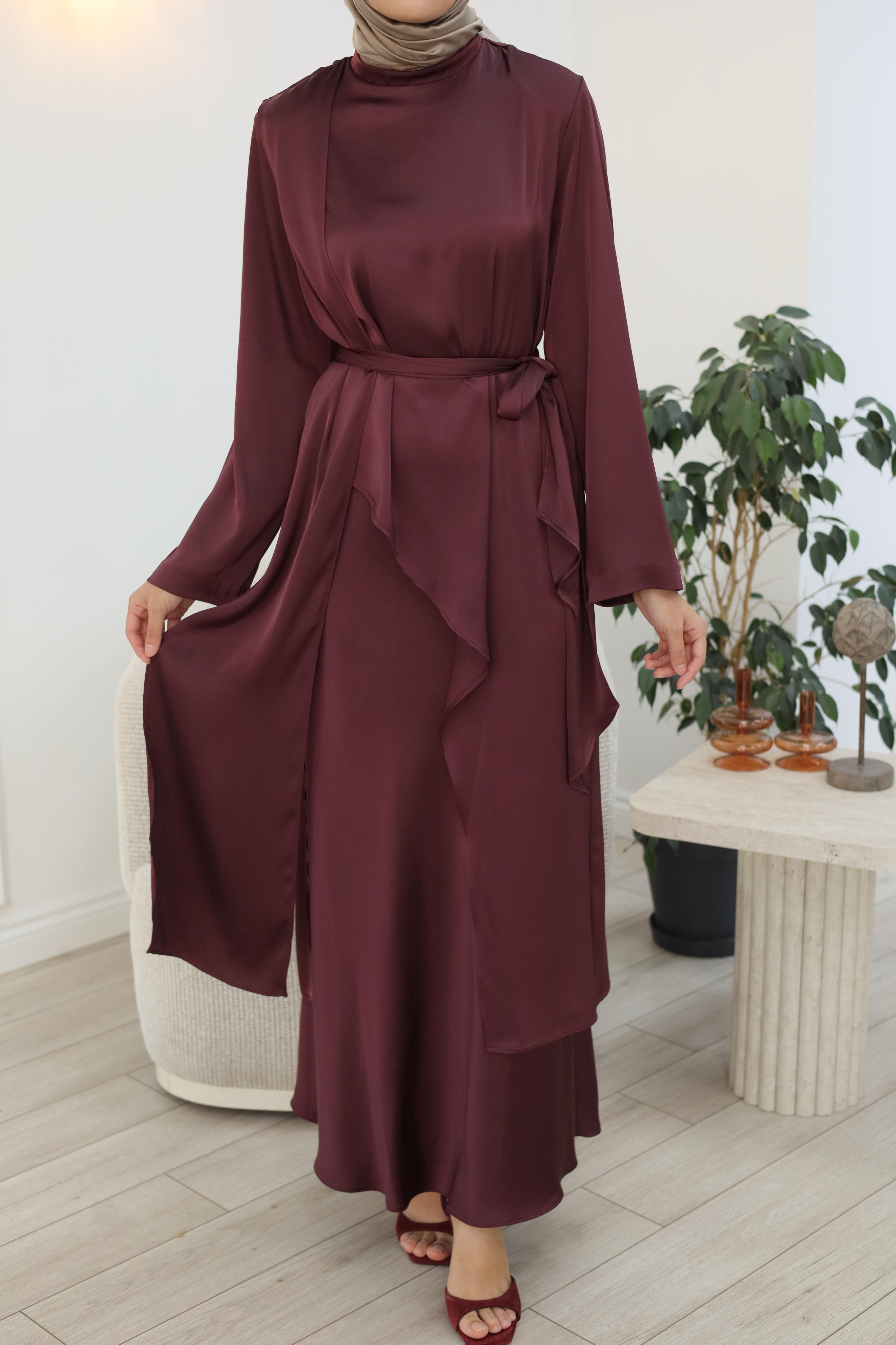 QOOQ Saten Takım 26fw201