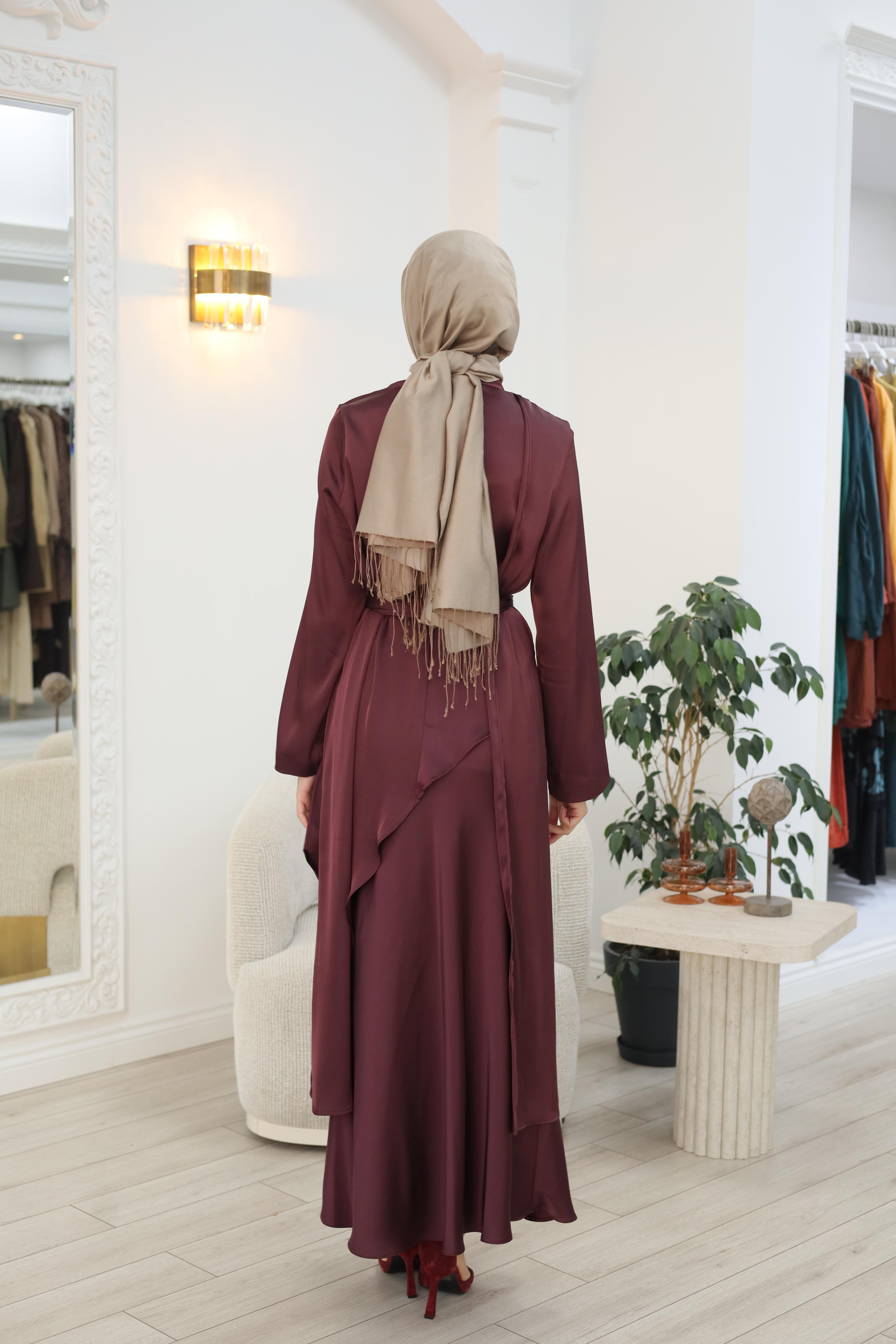 QOOQ Saten Takım 26fw201