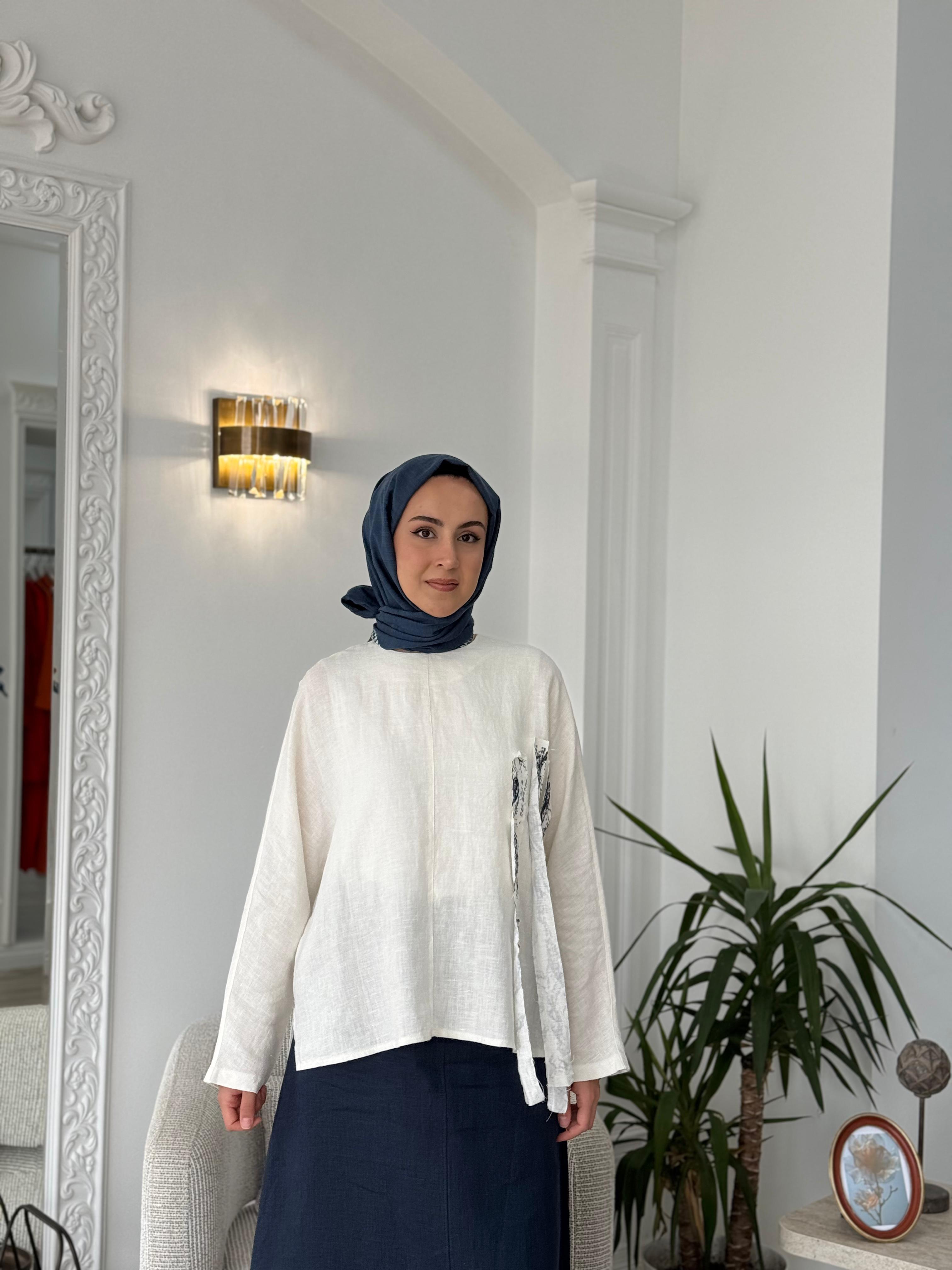 QOOQ Tab Bluz 25ss216