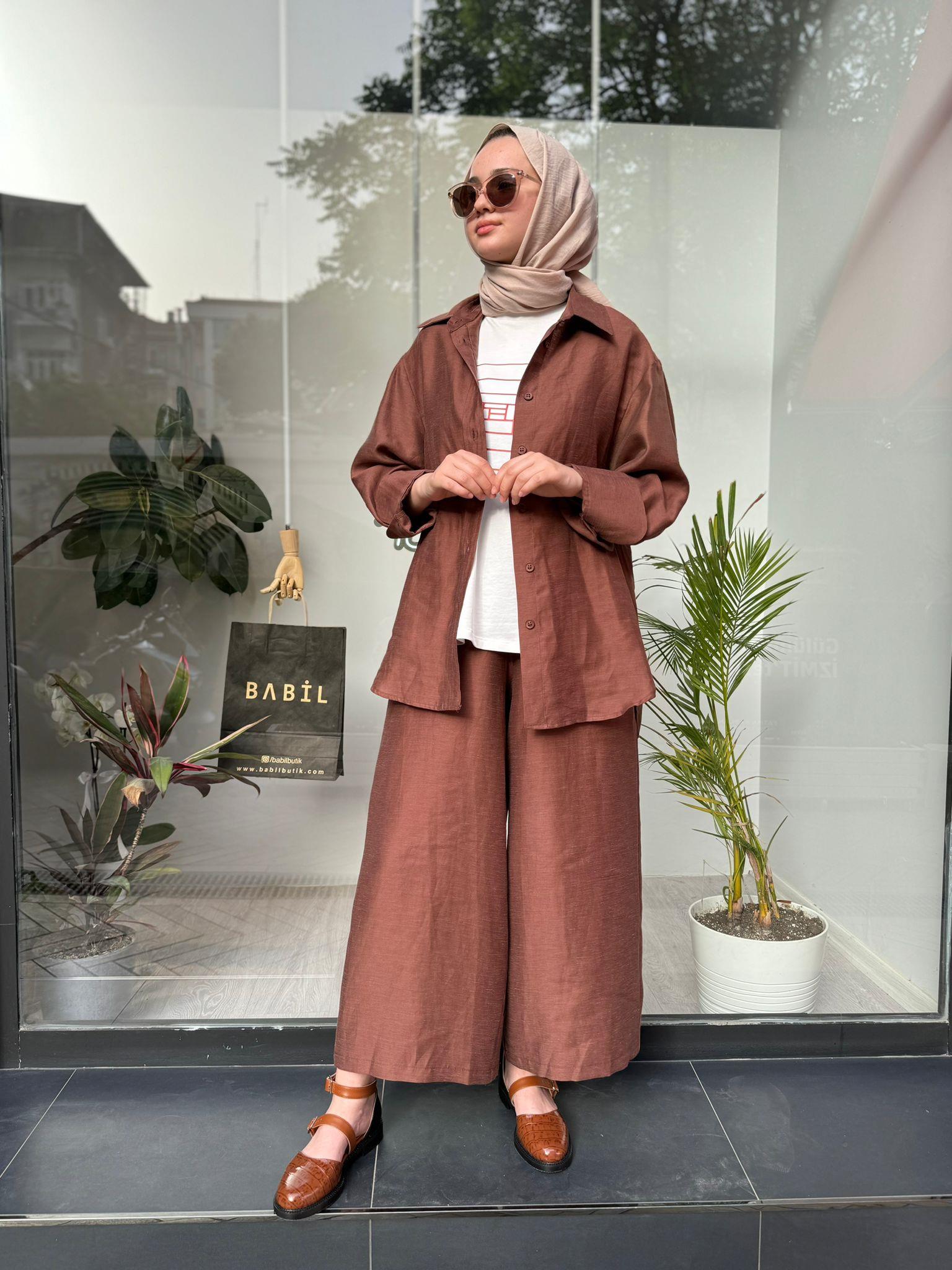QOOQ Tenket Pantolon Bol Paça Kahve 24ss350
