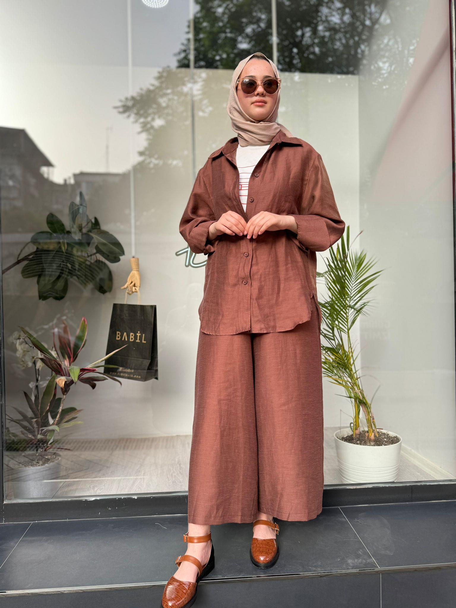 QOOQ Tenket Pantolon Bol Paça Kahve 24ss350