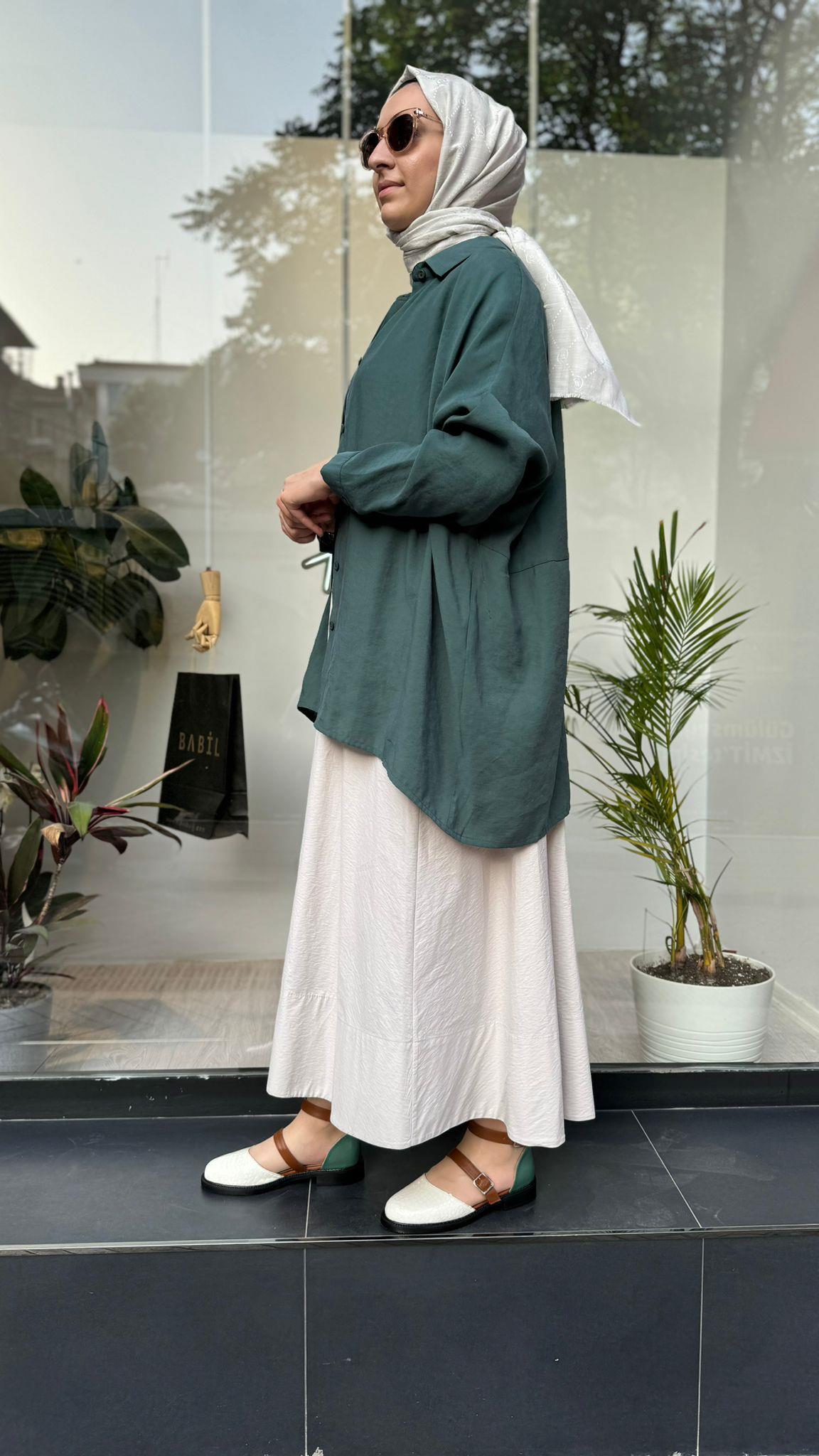 QOOQ Yarasa Kol Gömlek Haki 24ss270