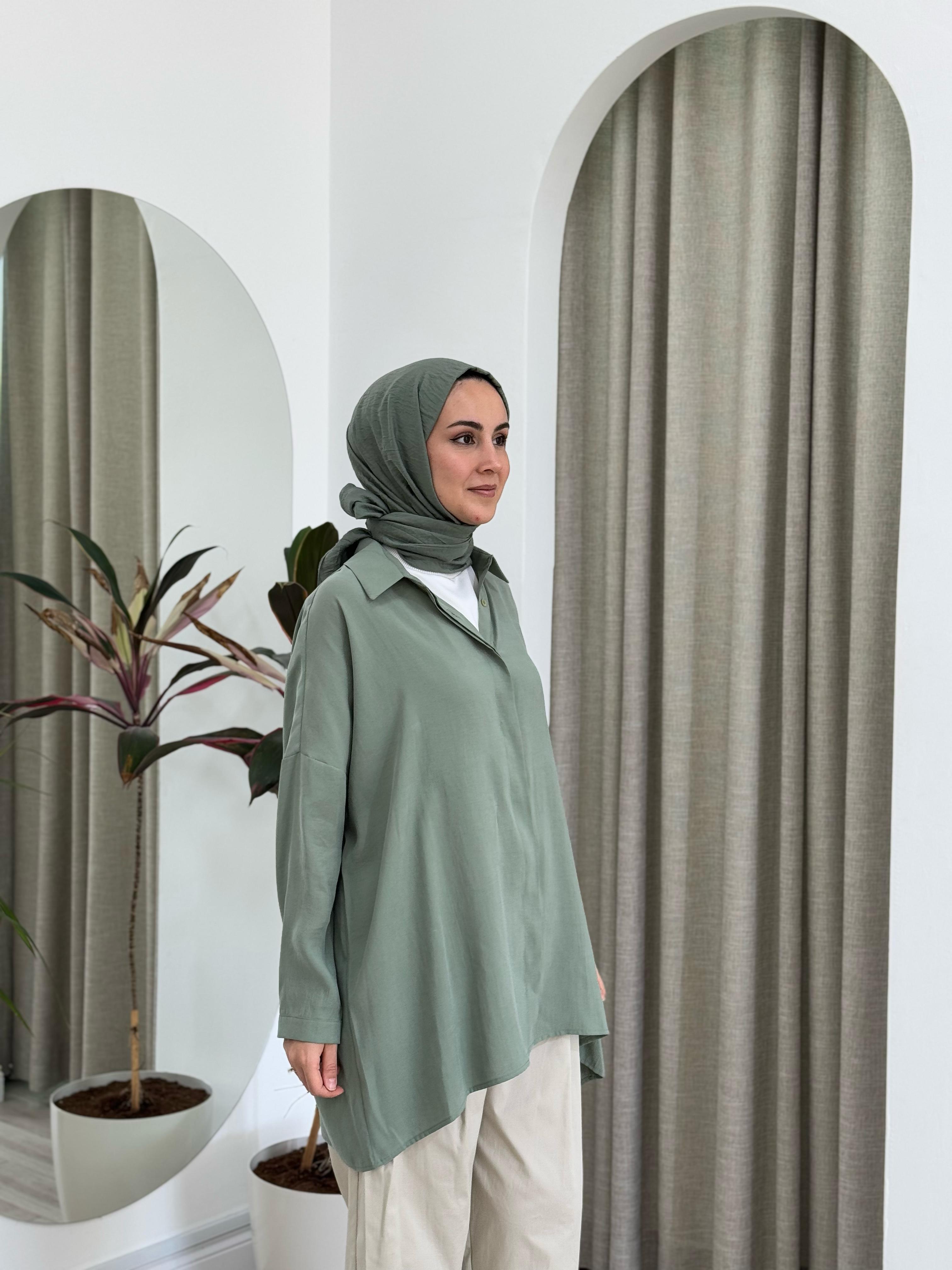QOOQ Yarasa Kol Gömlek Haki 25ss231