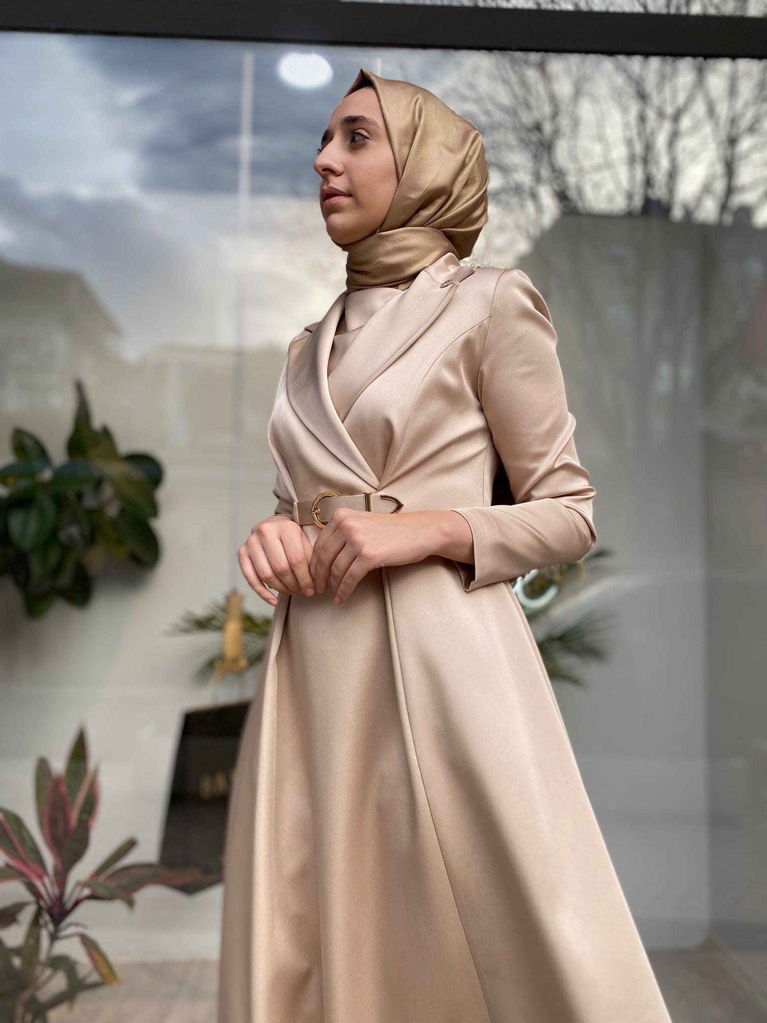 Senna Freesia Dress Kemerli Abiye Elbise Bej 240032