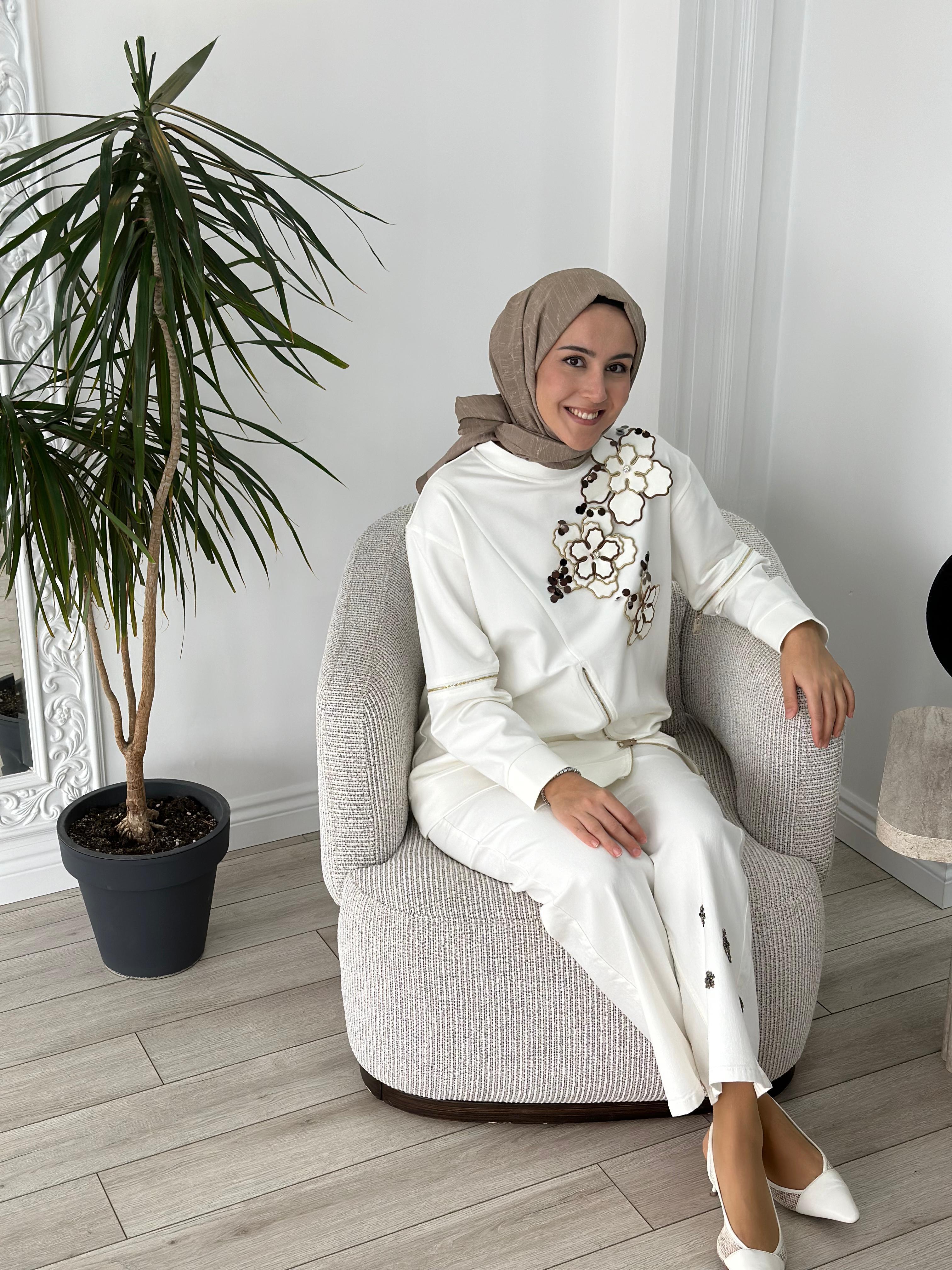 Venöve Garde Sweat Ekru 25fwswe0012